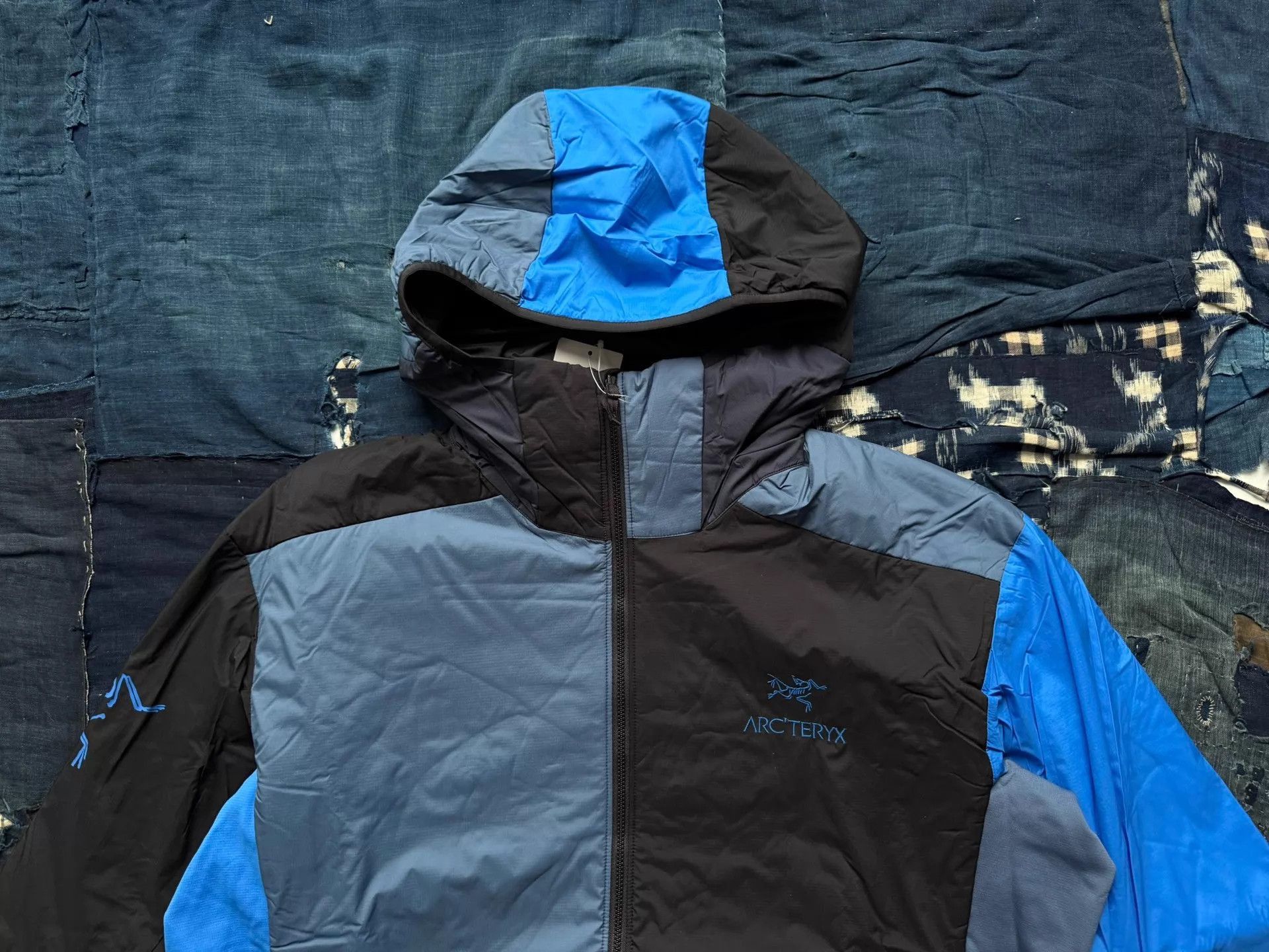Arc'teryx Multi-Color Hooded Light Jacket XL Size US XL / EU 56 / 4 - 4 Thumbnail