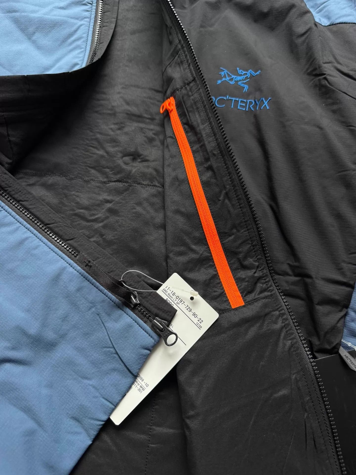 Arc'teryx Multi-Color Hooded Light Jacket XL Size US XL / EU 56 / 4 - 8 Thumbnail