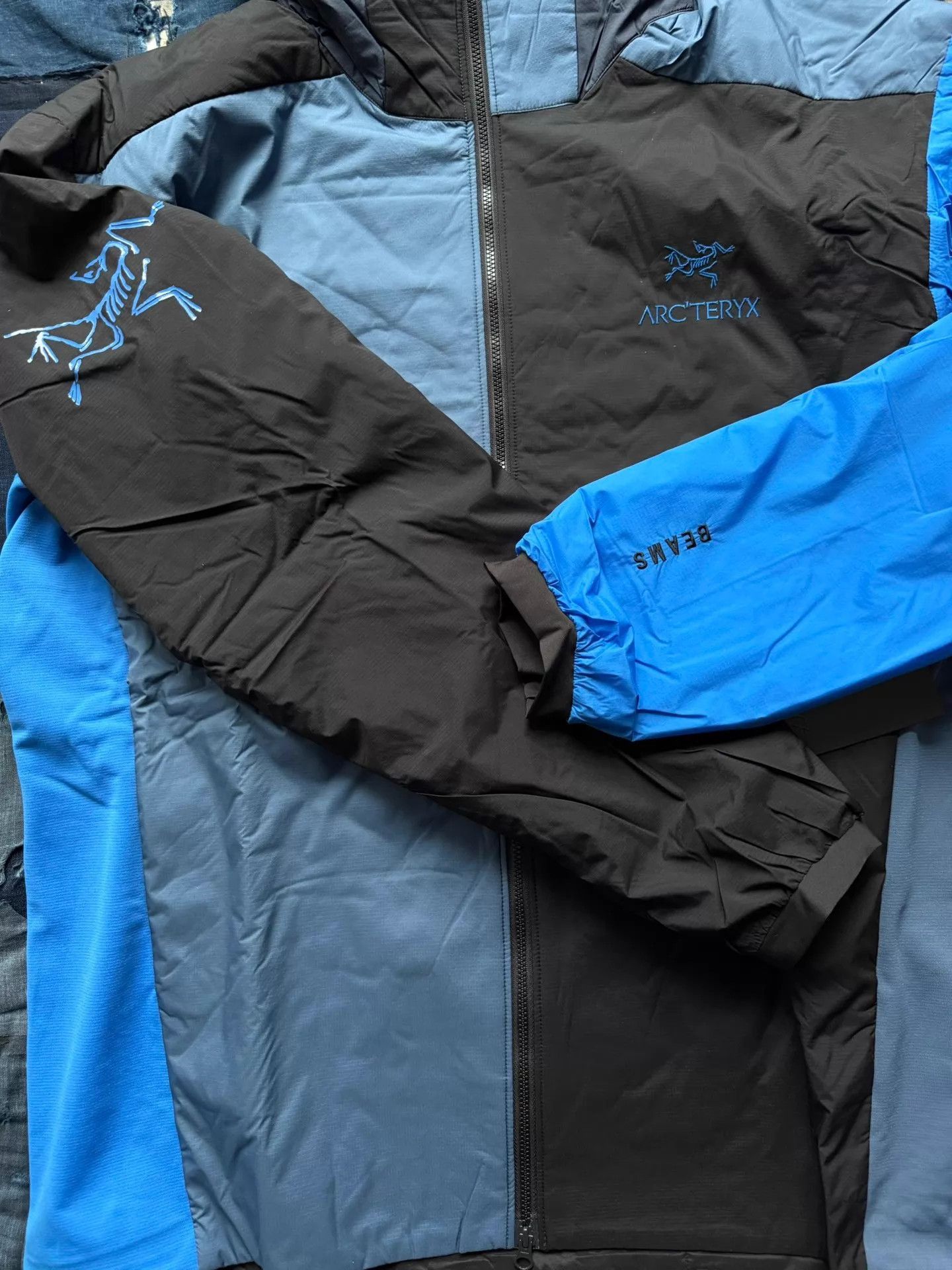Arc'teryx Multi-Color Hooded Light Jacket XL Size US XL / EU 56 / 4 - 7 Thumbnail