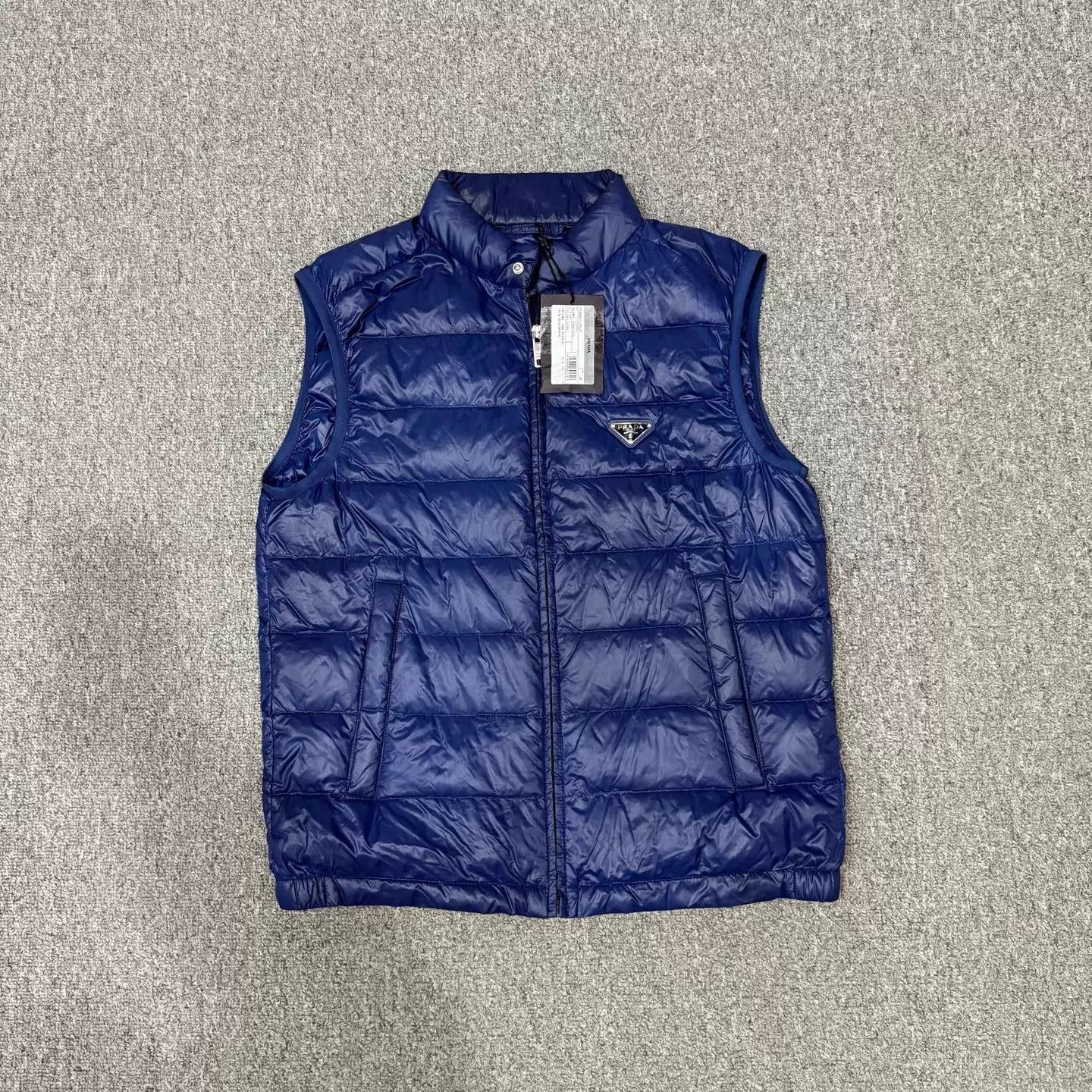 Prada Blue Puffer Vest - Size M Size US M / EU 48-50 / 2 - 2 Thumbnail