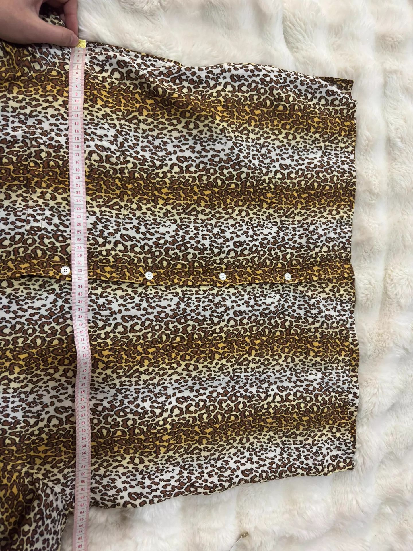 Celine Leopard Print Short Sleeve Button-Up Shirt Size US M / EU 48-50 / 2 - 8 Thumbnail