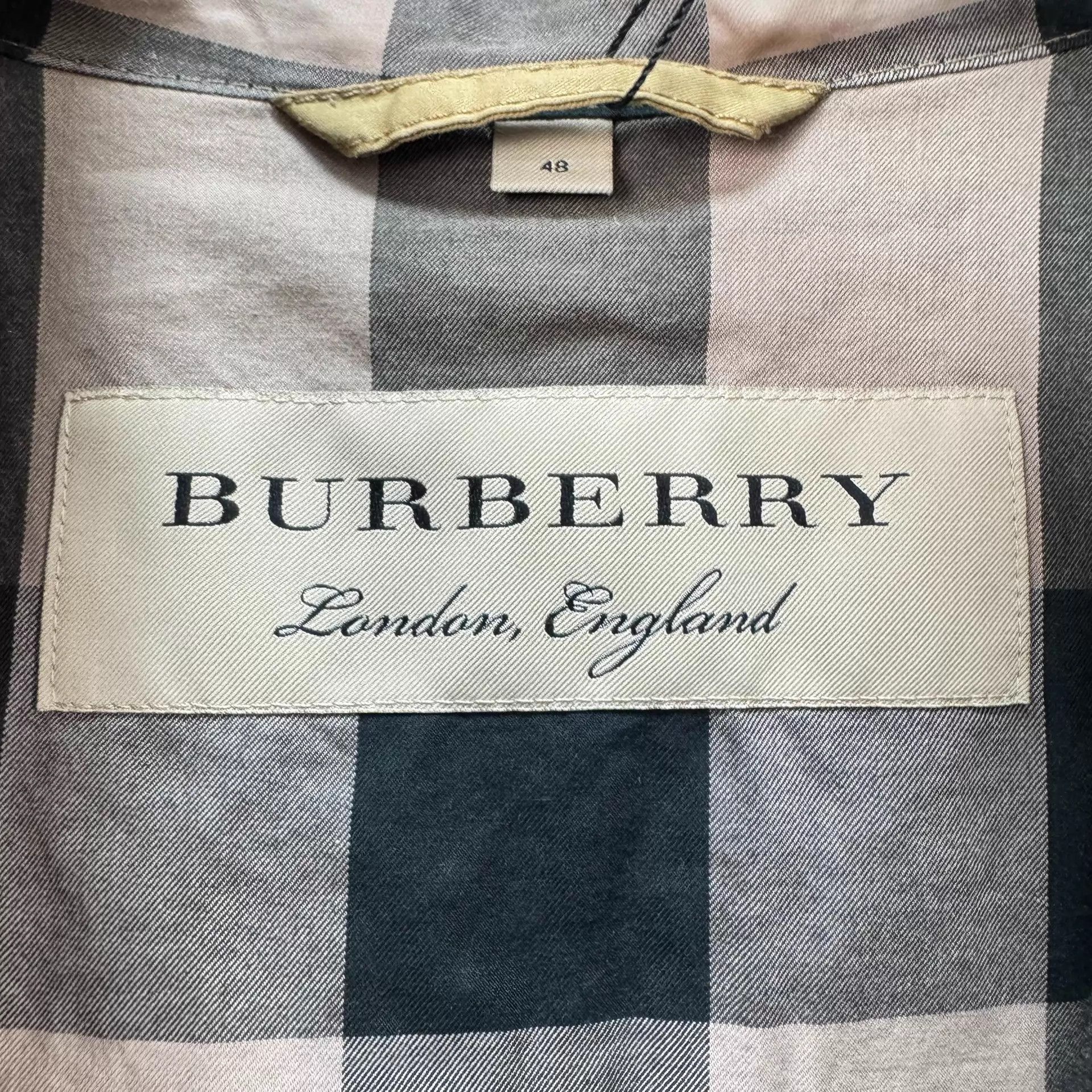 Burberry Beige Hooded Parka with Adjustable Waist - Size M Size US M / EU 48-50 / 2 - 6 Thumbnail