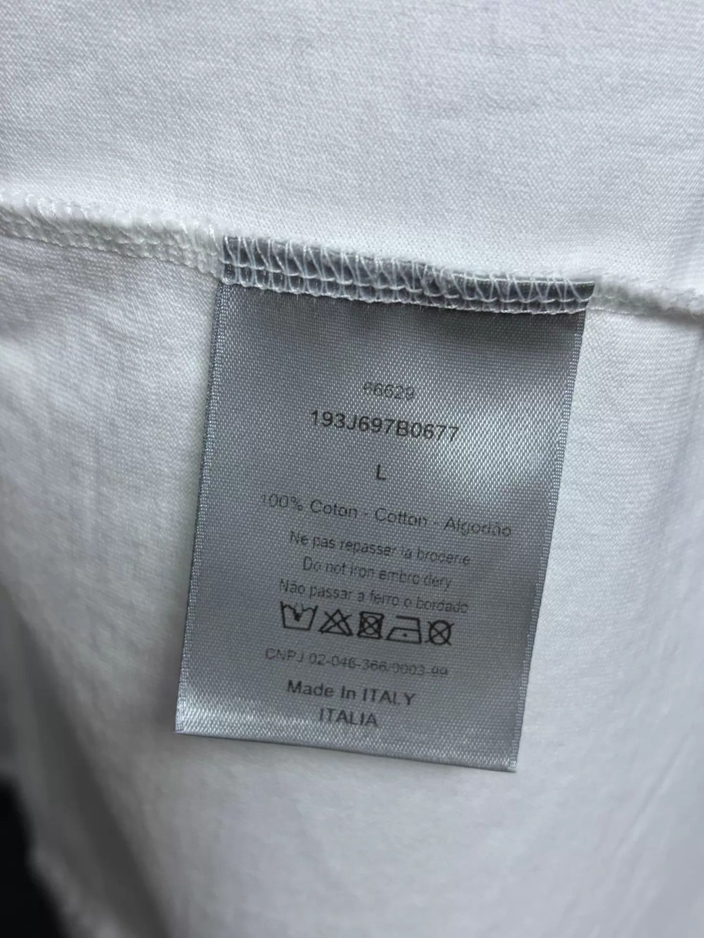 Dior White Short Sleeve T-Shirt with Embroidered Accents Size US L / EU 52-54 / 3 - 4 Thumbnail
