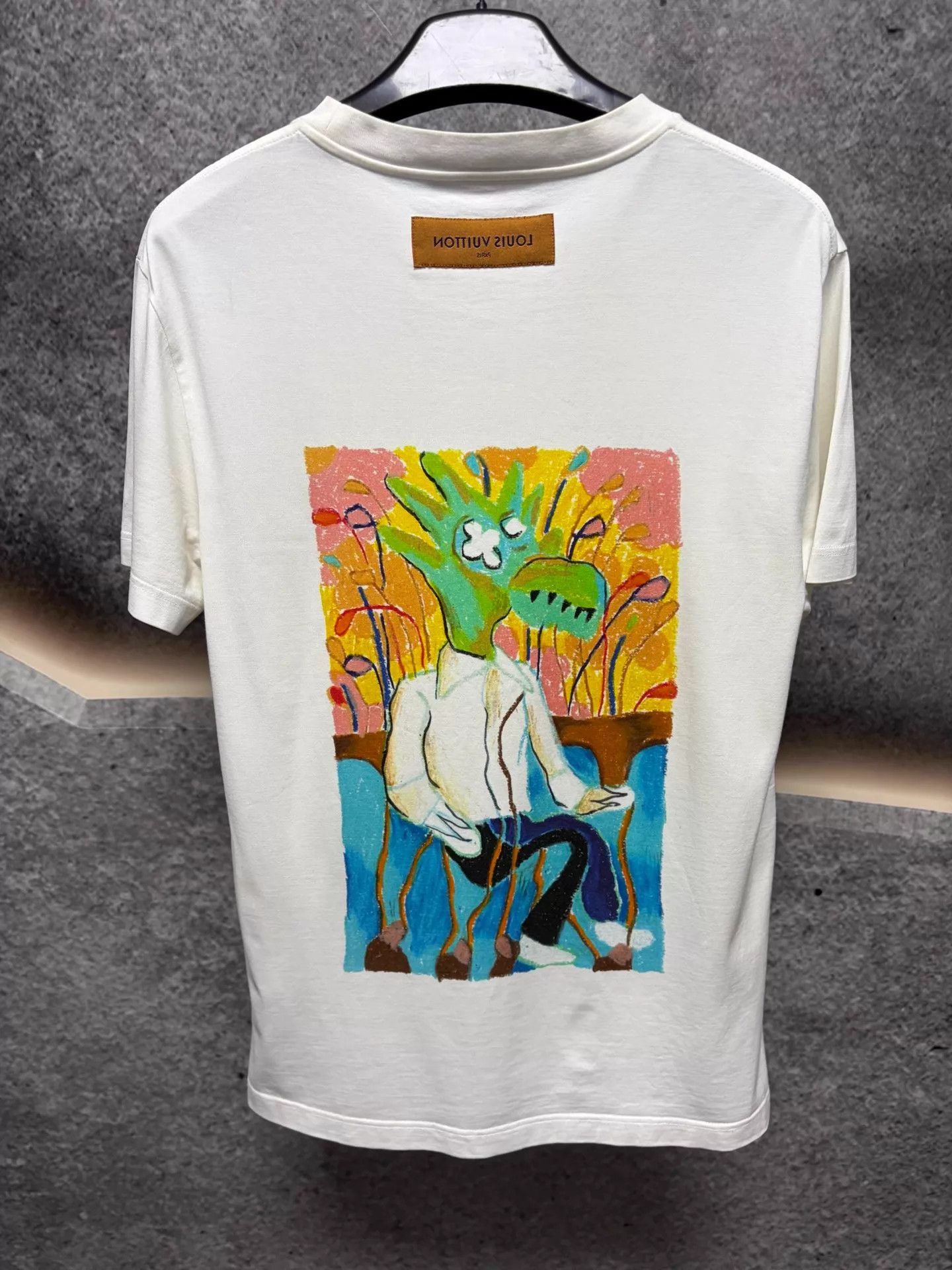 Louis Vuitton White Short-Sleeve Graphic T-Shirt Size US S / EU 44-46 / 1 - 2 Thumbnail