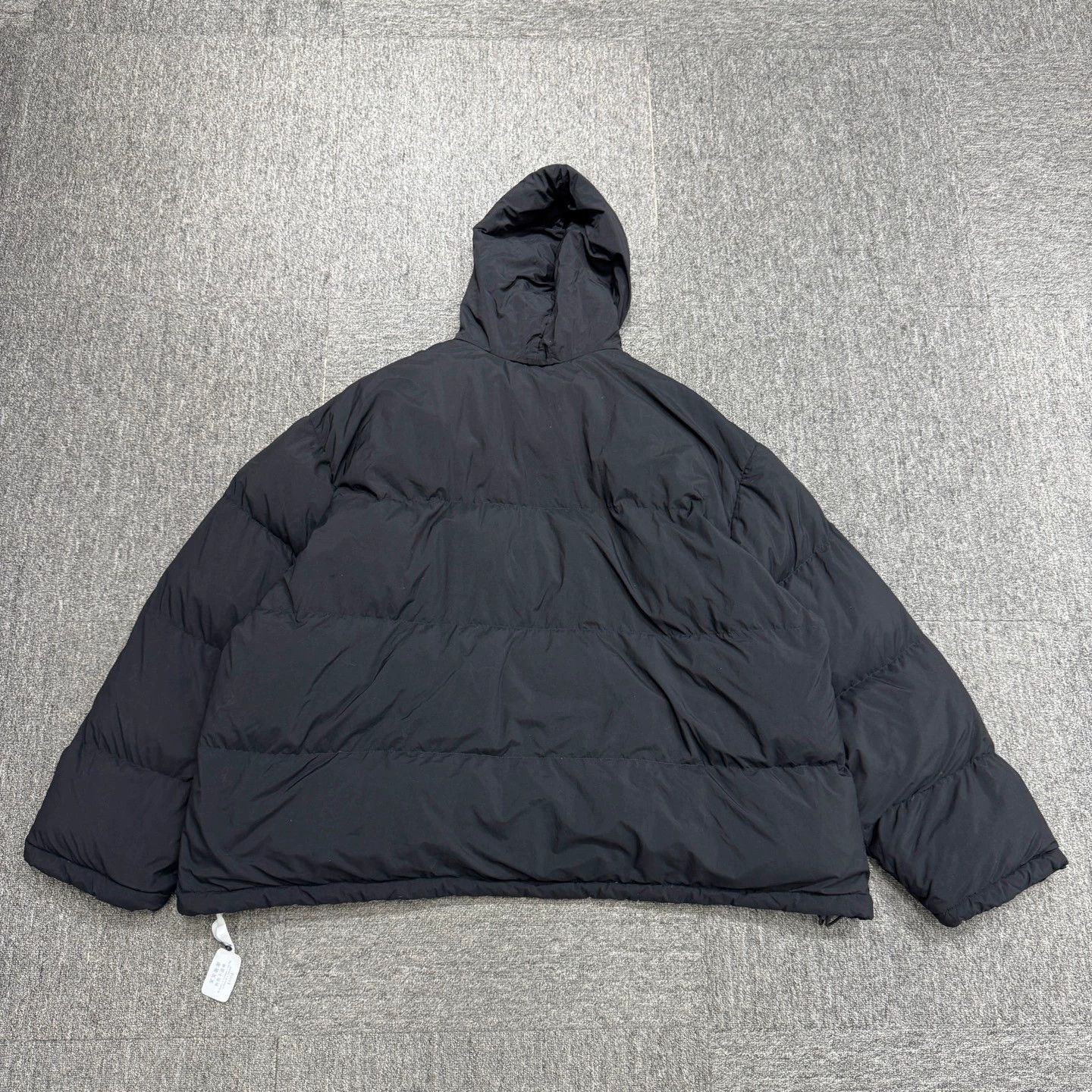 Balenciaga Black XL Hooded Puffer Jacket Size US XL / EU 56 / 4 - 5 Thumbnail