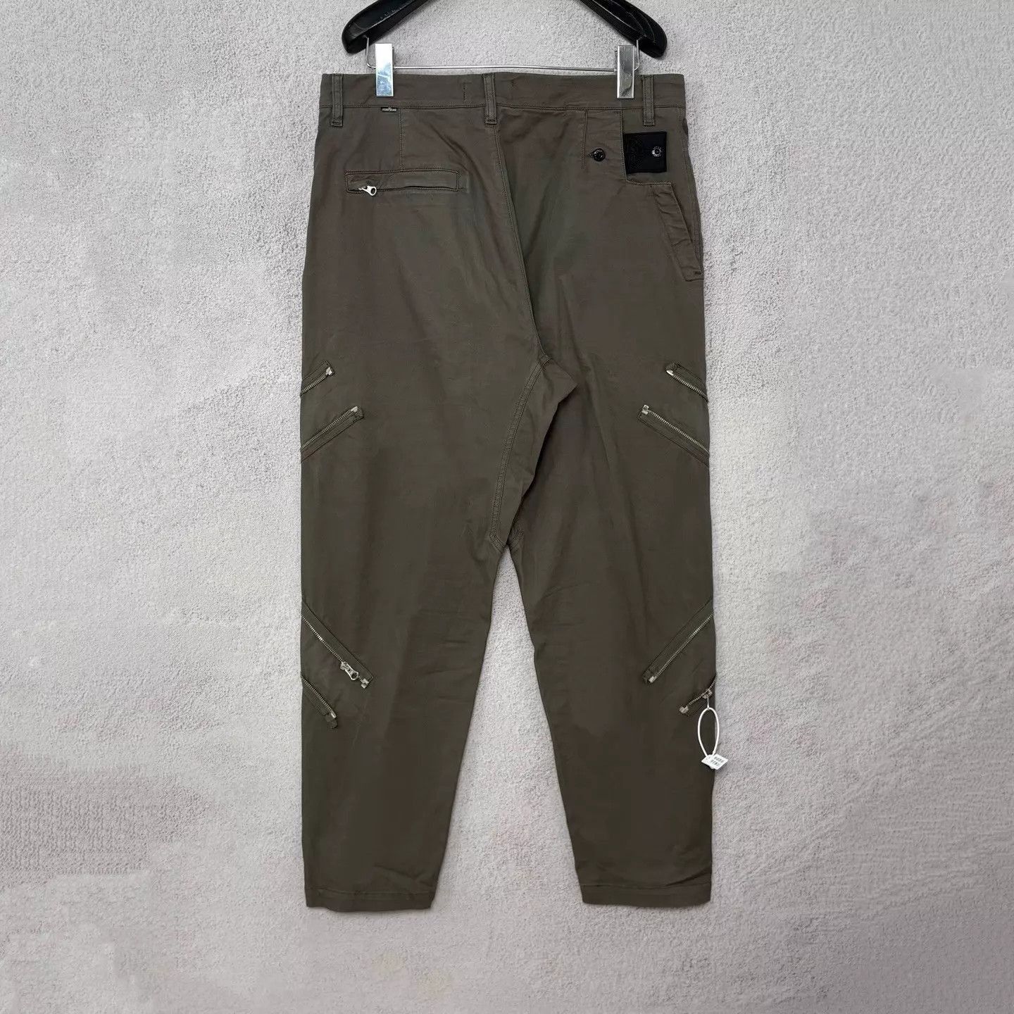 Stone Island Green Cargo Pants with Zip Pockets Size 32 Size US 32 / EU 48 - 2 Thumbnail