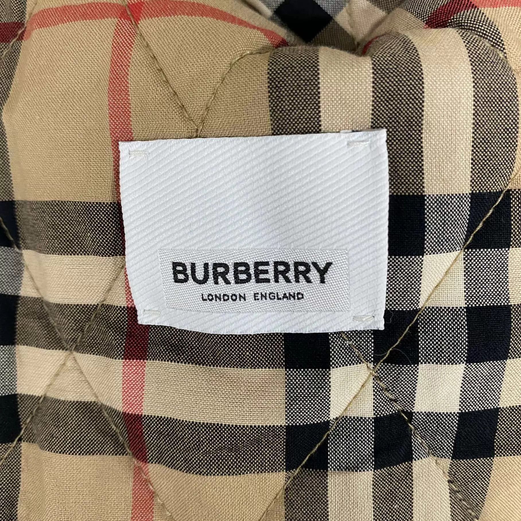 Burberry Beige Quilted Jacket with Corduroy Collar - L Size US L / EU 52-54 / 3 - 5 Thumbnail