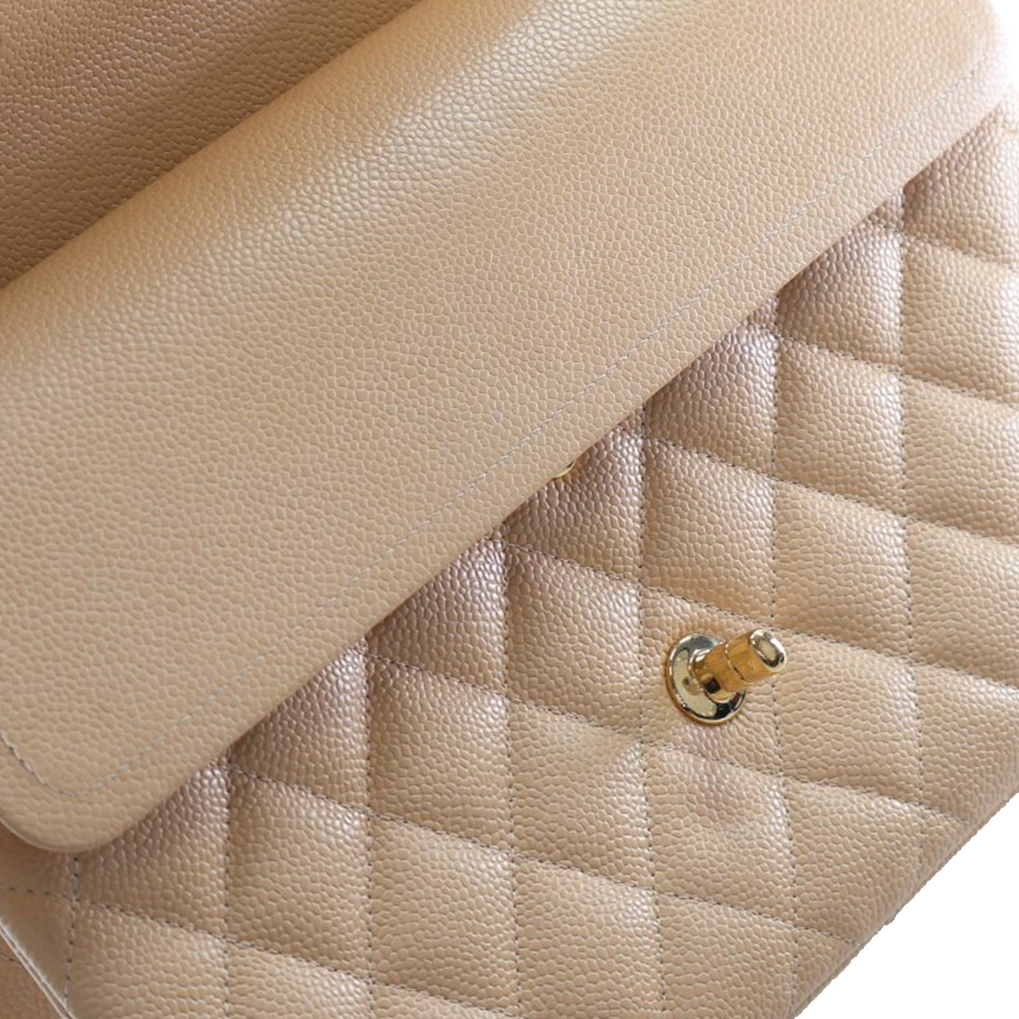Chanel Jumbo Classic Caviar Double Flap Size ONE SIZE - 8 Thumbnail