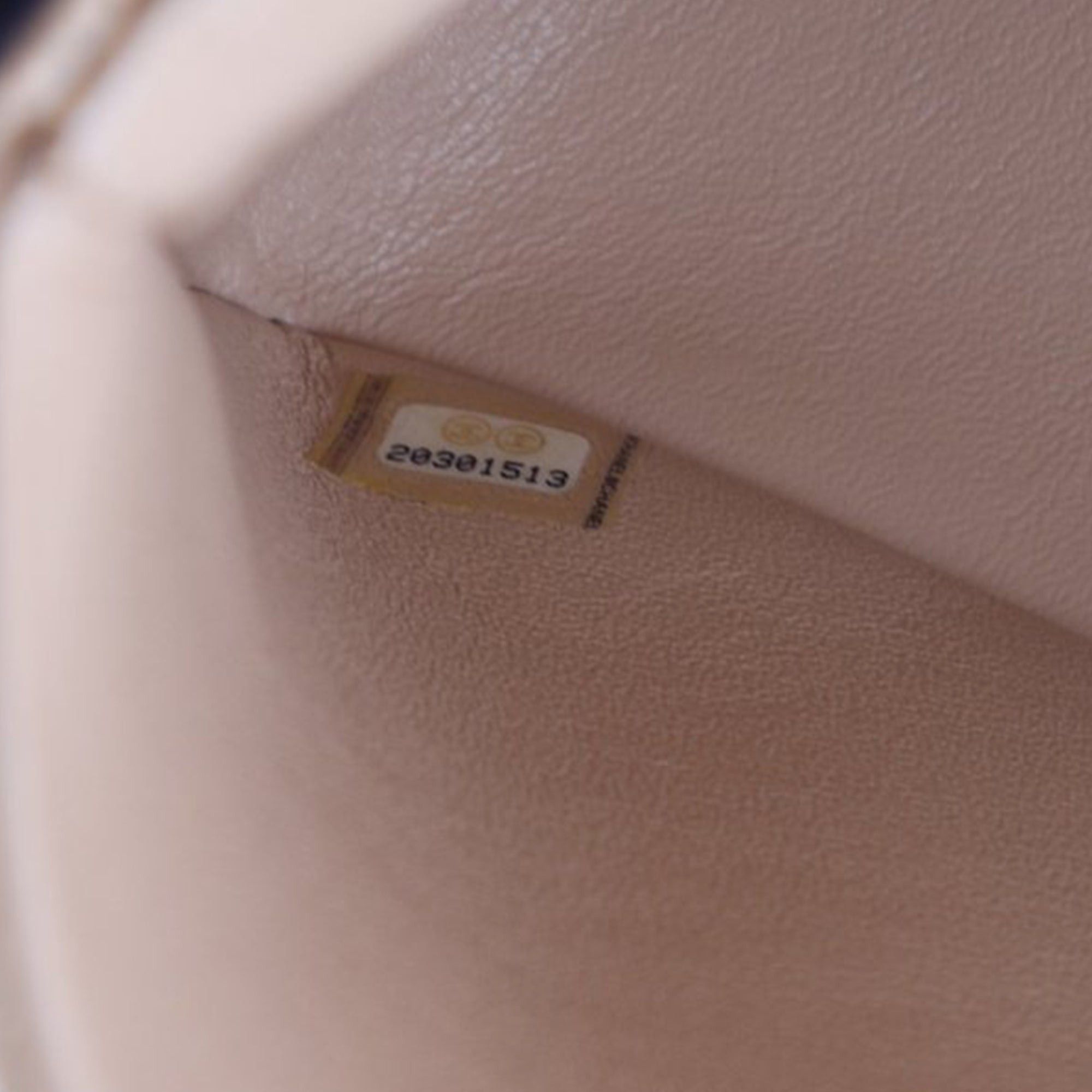 Chanel Jumbo Classic Caviar Double Flap Size ONE SIZE - 7 Thumbnail