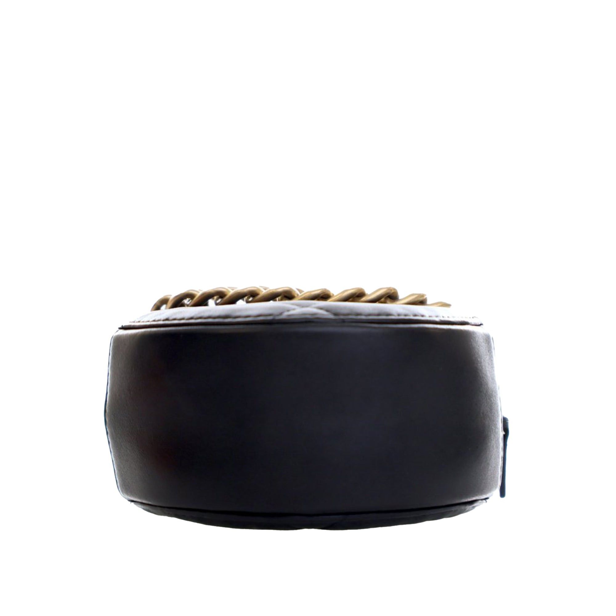 Chanel Lambskin 19 Round Clutch with Chain Size ONE SIZE - 3 Thumbnail