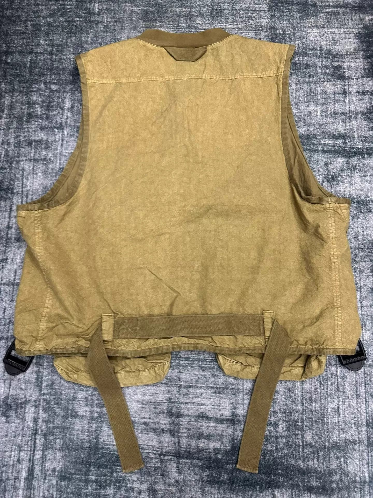 C.P. Company Yellow Multi-Pocket Utility Vest Size US XXL / EU 58 / 5 - 2 Thumbnail