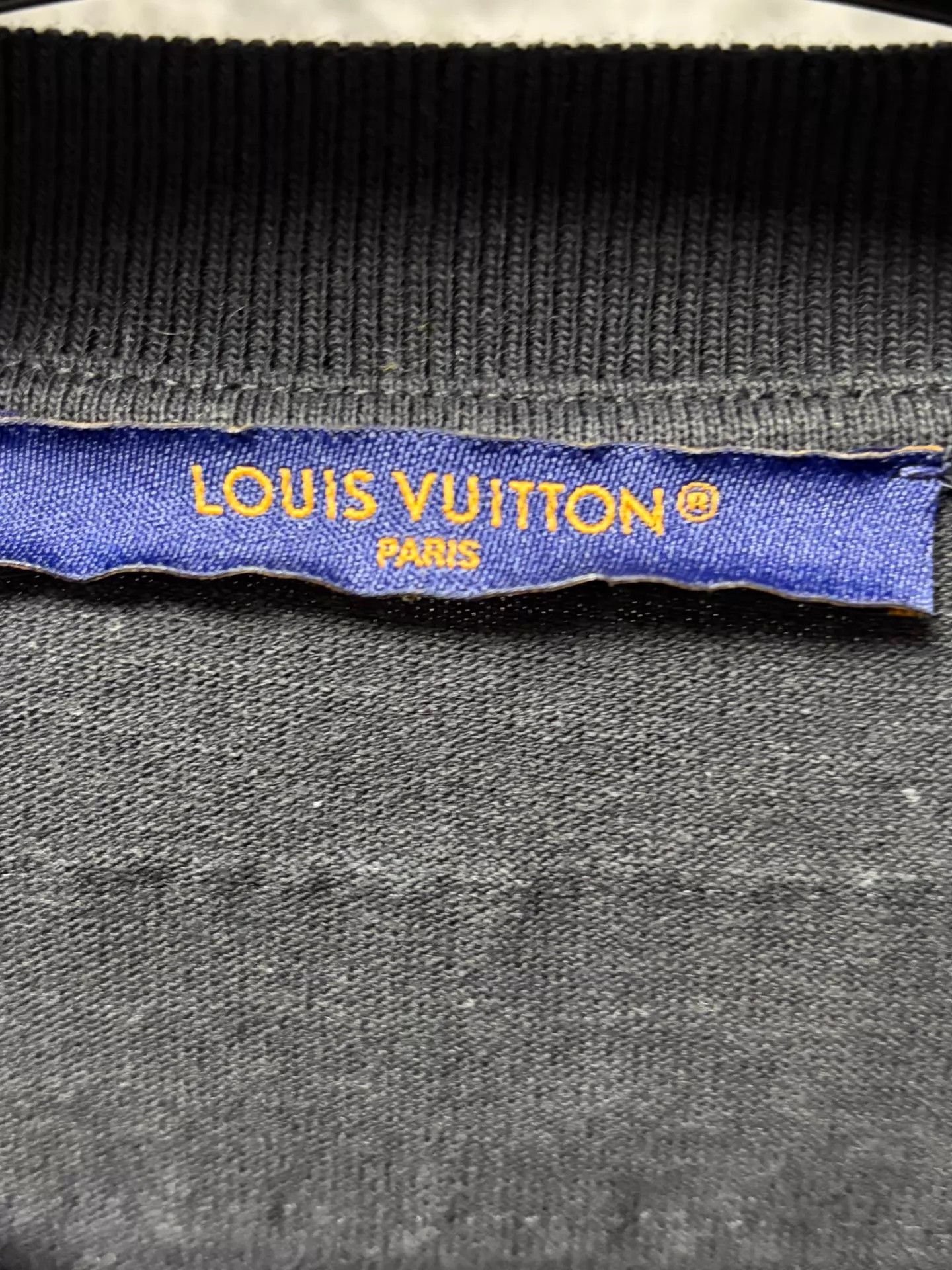 Louis Vuitton Black Short Sleeve Graphic T-Shirt - XL Size US XL / EU 56 / 4 - 3 Thumbnail