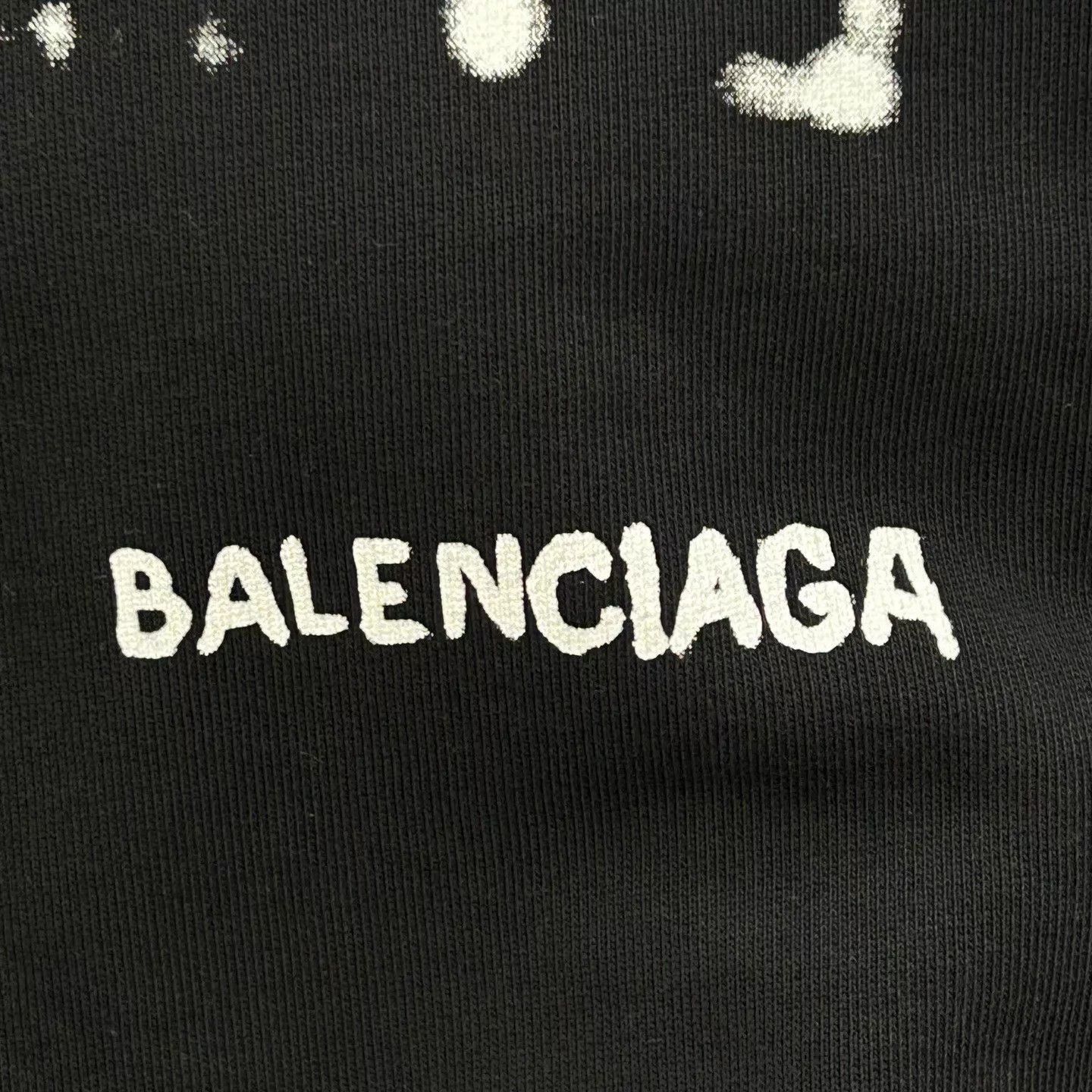 Balenciaga Black Graphic Print Hoodie with Front Pocket Size US S / EU 44-46 / 1 - 7 Thumbnail