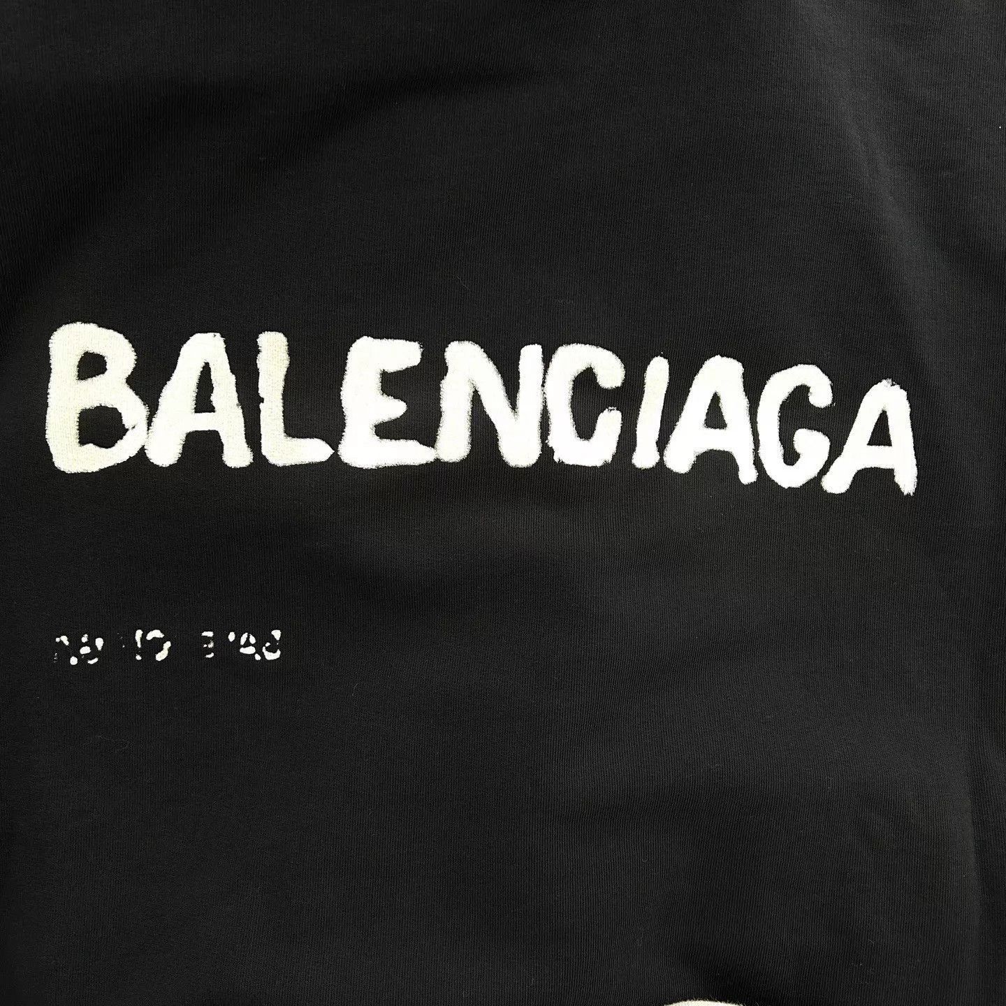 Balenciaga Black Graphic Print Hoodie with Hood and Pocket Size US XS / EU 42 / 0 - 6 Thumbnail