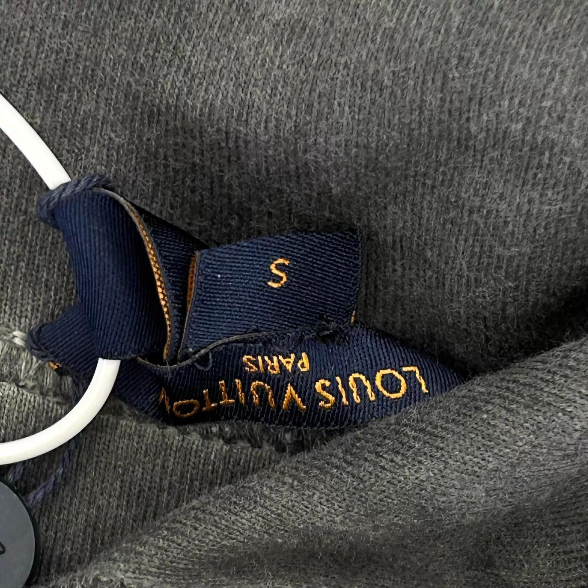 Louis Vuitton Gray Oversized Hoodie with Embroidered Patches Size US S / EU 44-46 / 1 - 8 Thumbnail