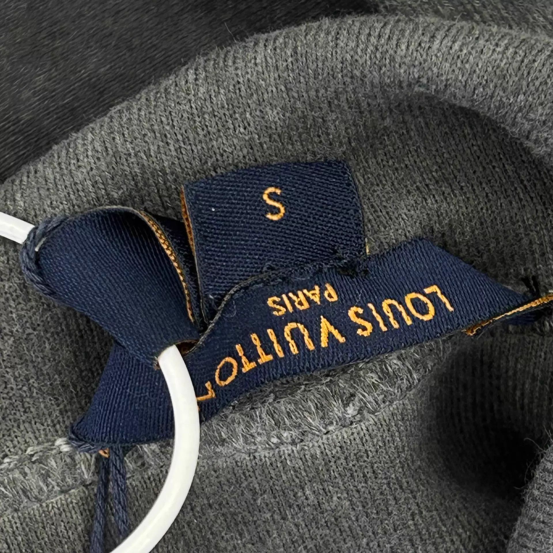 Louis Vuitton Gray Oversized Hoodie with Embroidered Patches Size US S / EU 44-46 / 1 - 3 Thumbnail