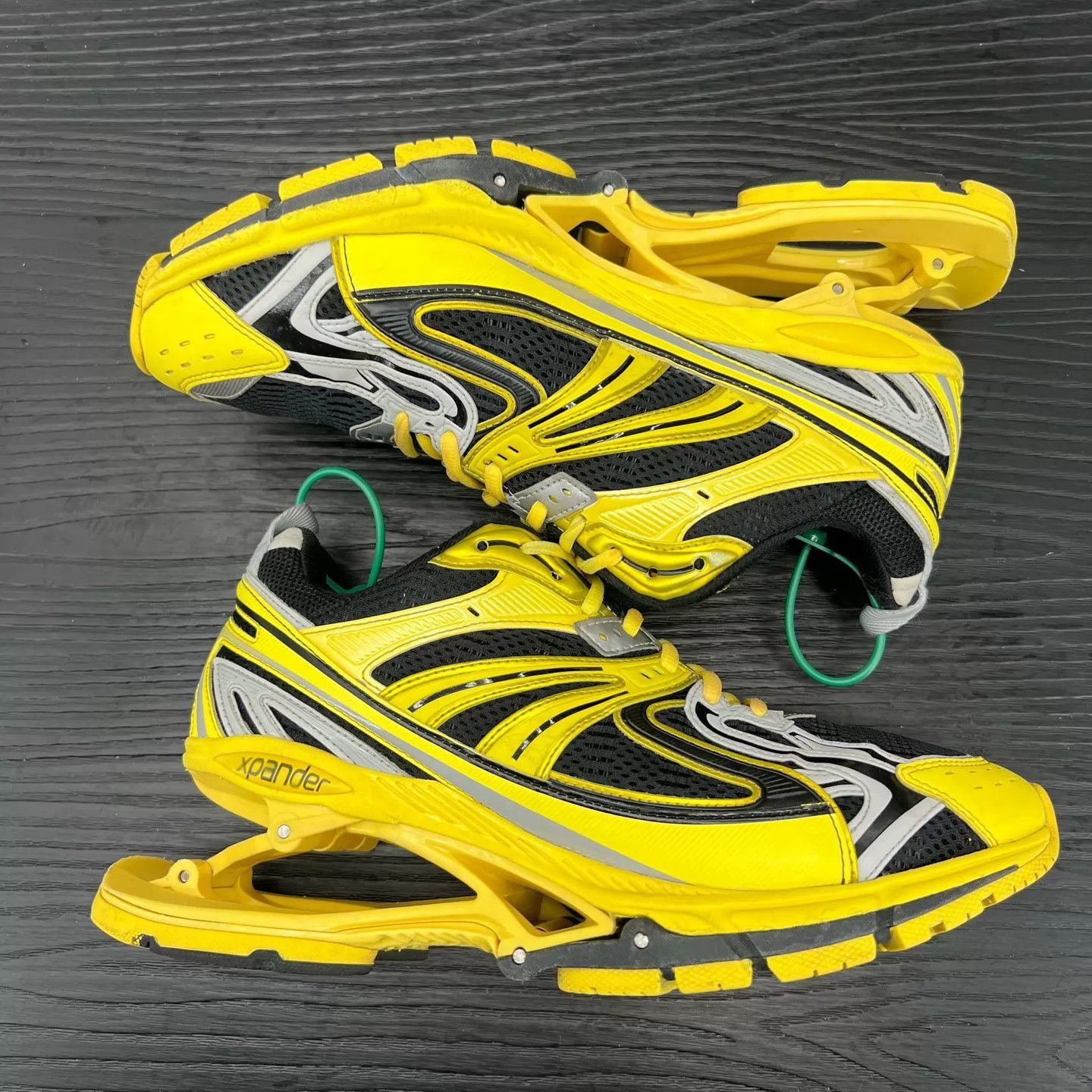 Balenciaga Yellow Lowtop Sneakers Size 9 Size US 9 / EU 42 - 2 Thumbnail