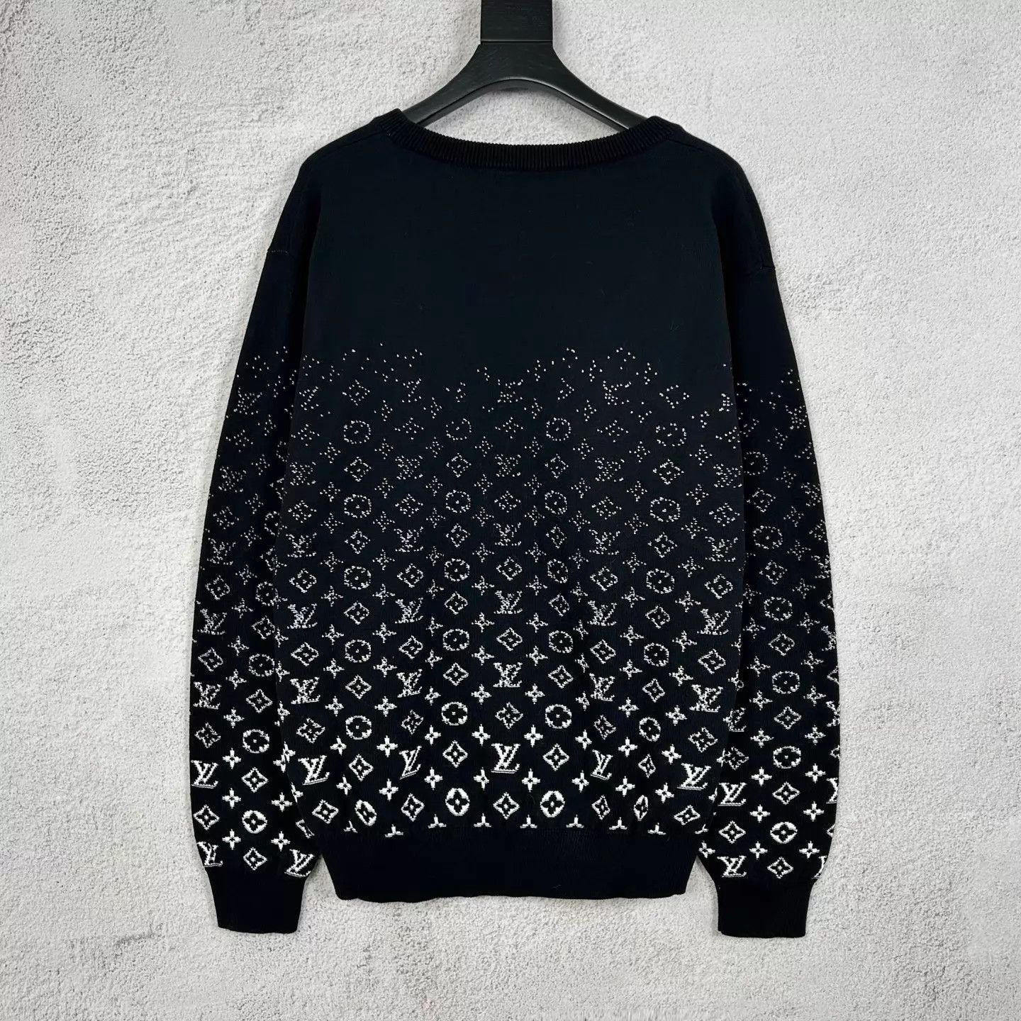Louis Vuitton Black Patterned Long Sleeve Sweater - XL Size US XL / EU 56 / 4 - 2 Thumbnail