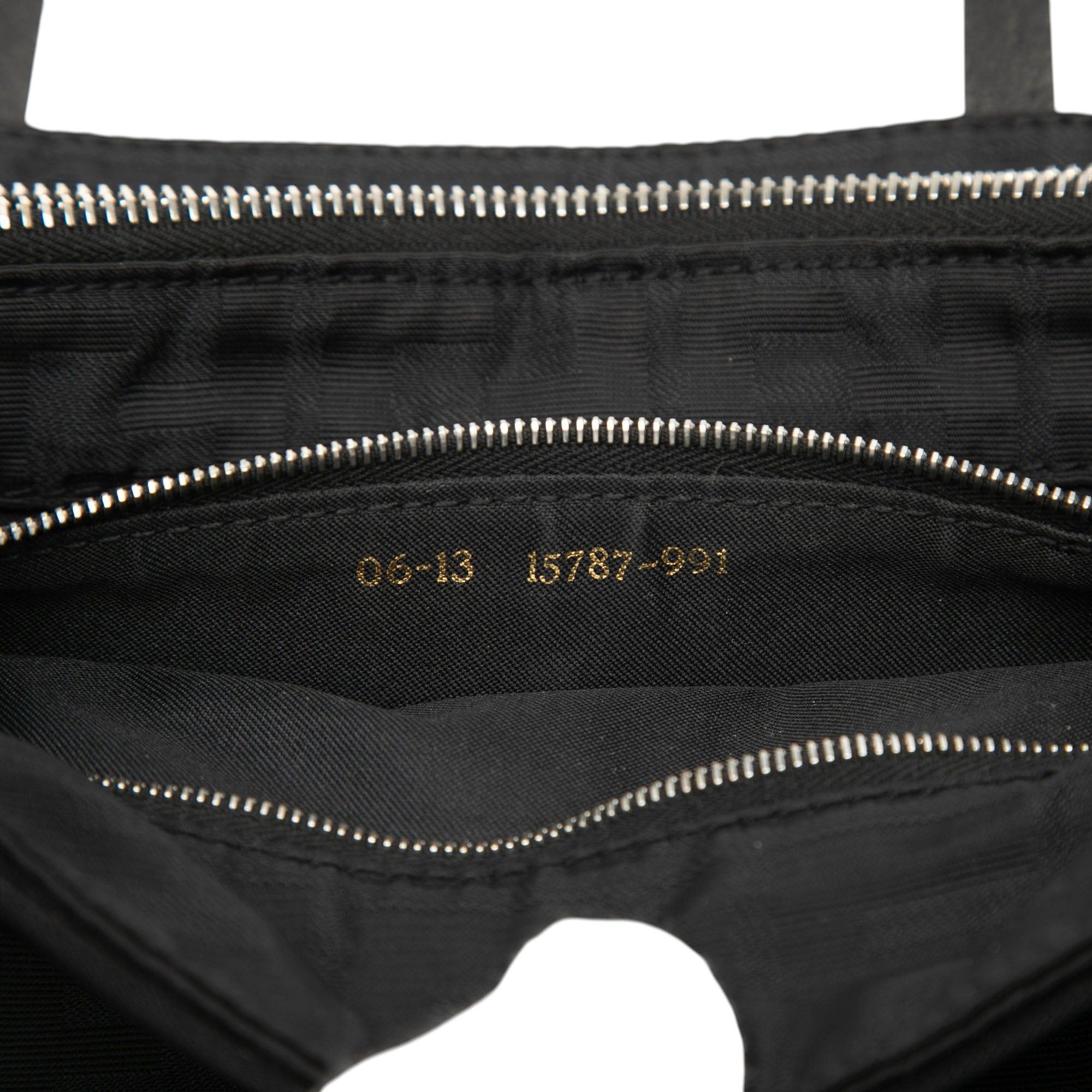 Fendi Zucca Canvas Tote Size ONE SIZE - 6 Thumbnail