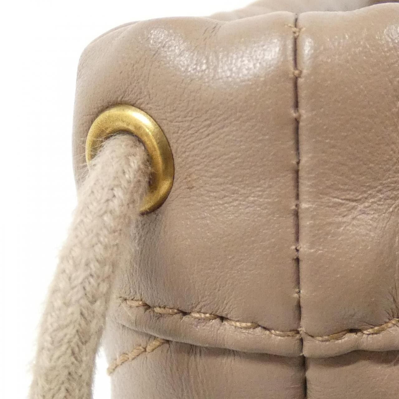 Gucci Gucci Gucci GG MARMONT Quilting Chevron Leather Shoulder Bag Leather Shoulder Bag 575163 DTDRT DUTY FREE for USA Size ONE SIZE - 6 Thumbnail