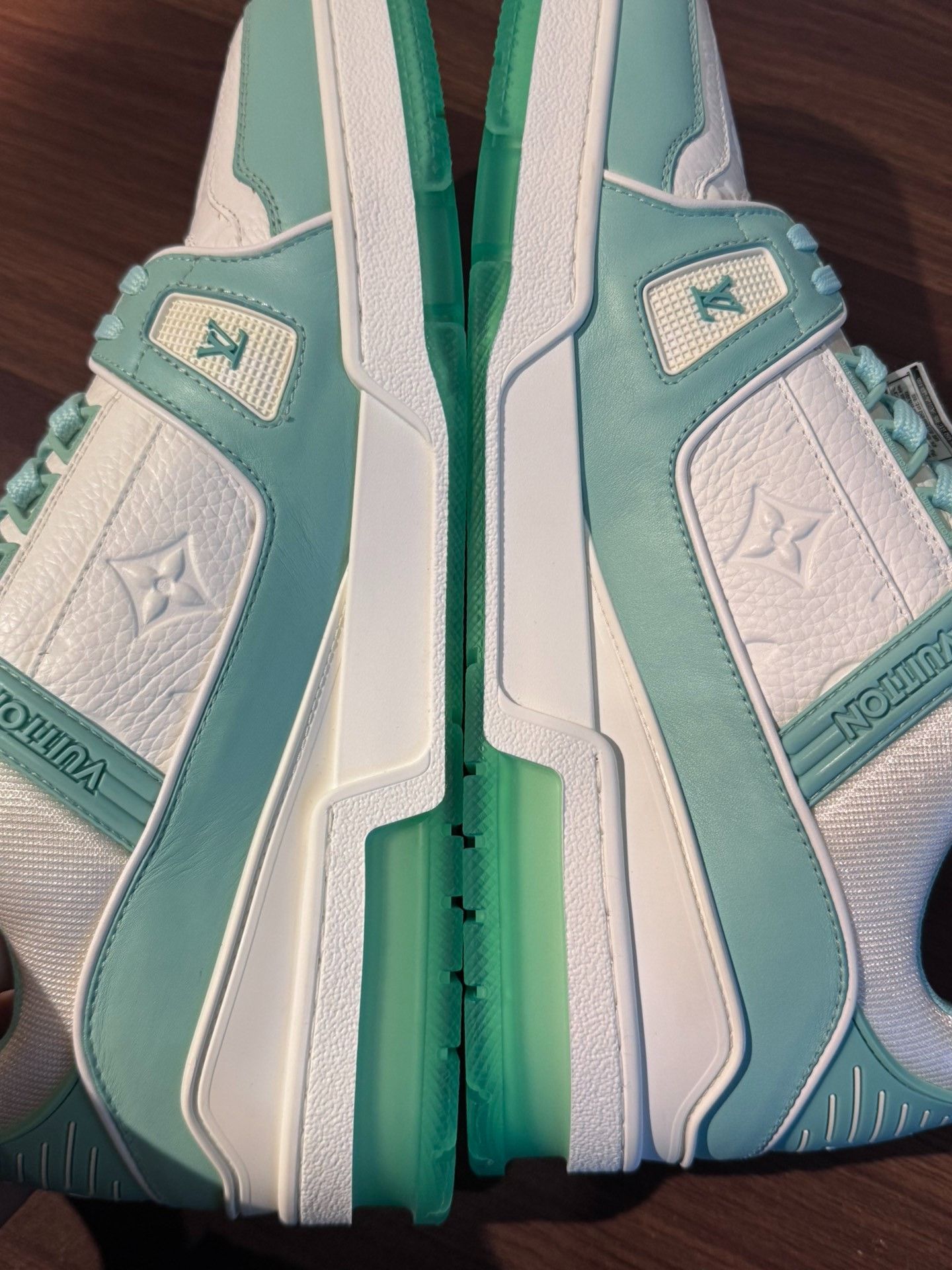 Louis Vuitton Louis Vuitton Trainer Men Green Sneakers Size US 9 / EU 42 - 5 Thumbnail