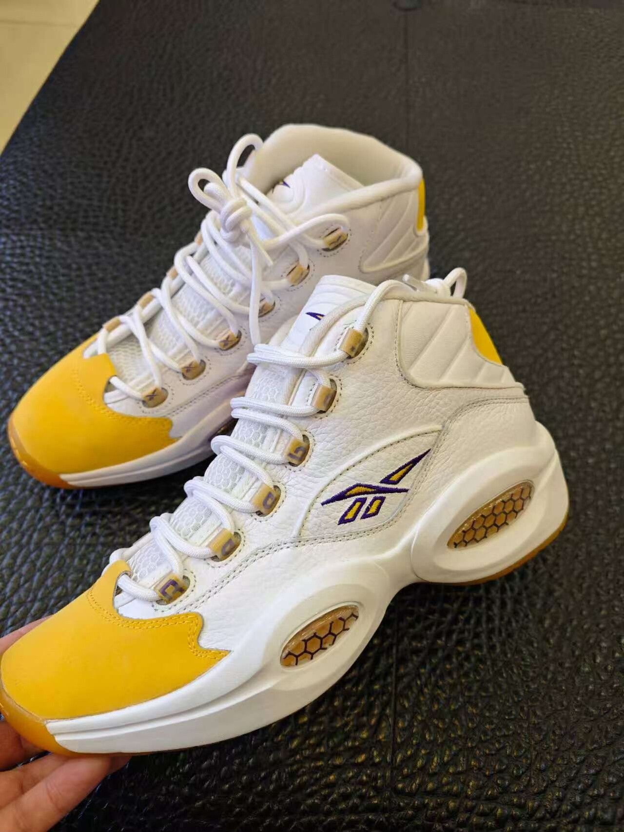 Reebok Reebok Question Mid Lakers Basketball Shoes Size US 10 / EU 43 - 2 Thumbnail