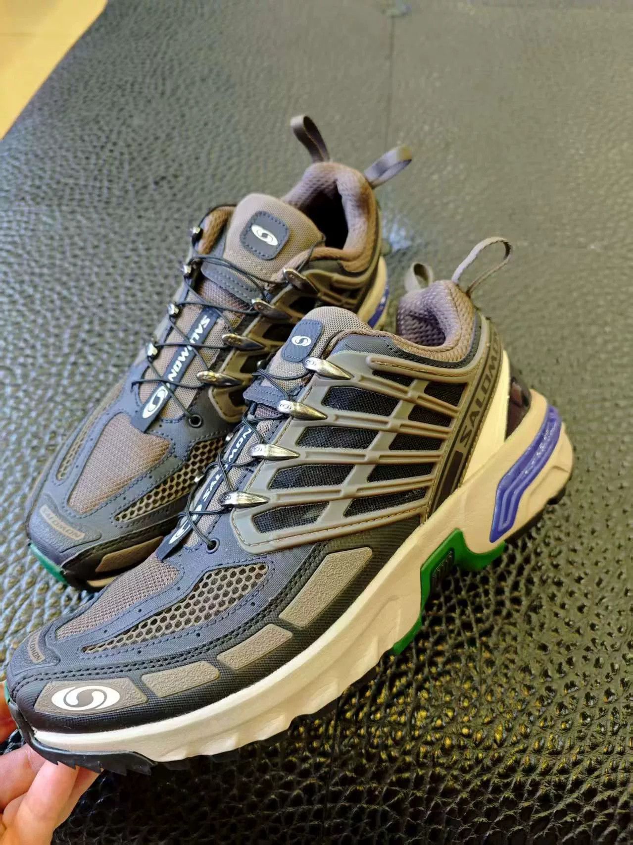 Salomon Salomon ACS PRO Advanced Size US 10 / EU 43 - 2 Thumbnail