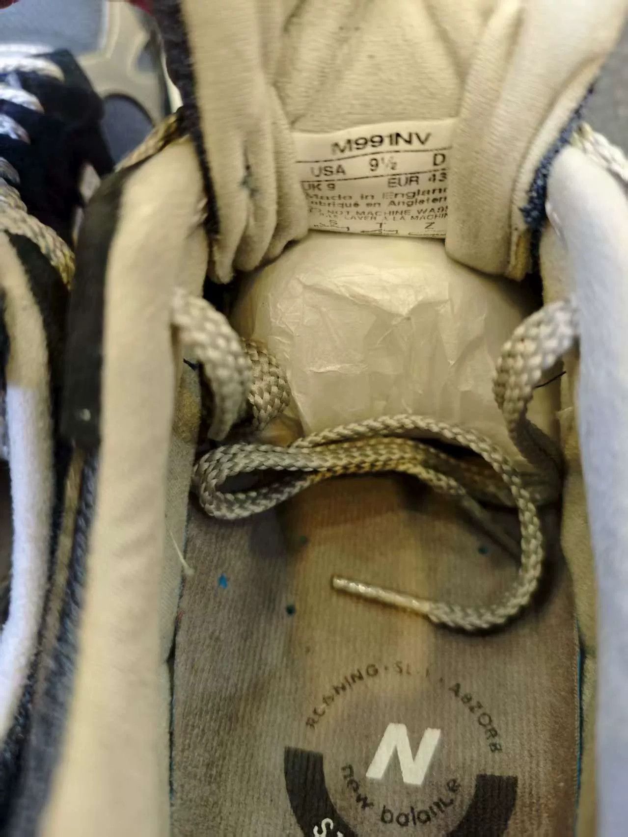New Balance New Balance 991NV Men's Retro Running Shoes Size US 10 / EU 43 - 5 Thumbnail