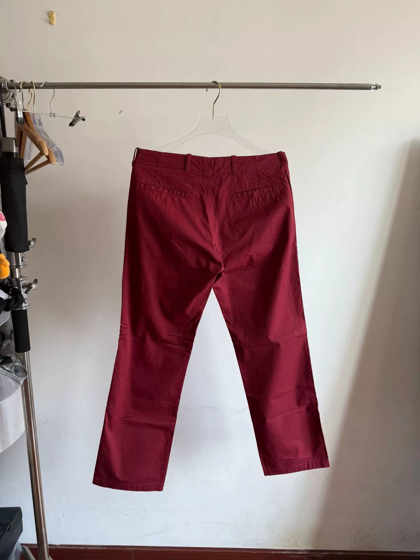 Giorgio Armani Giorgio Armani Red Casual Pants Size US 32 / EU 48 - 2 Thumbnail