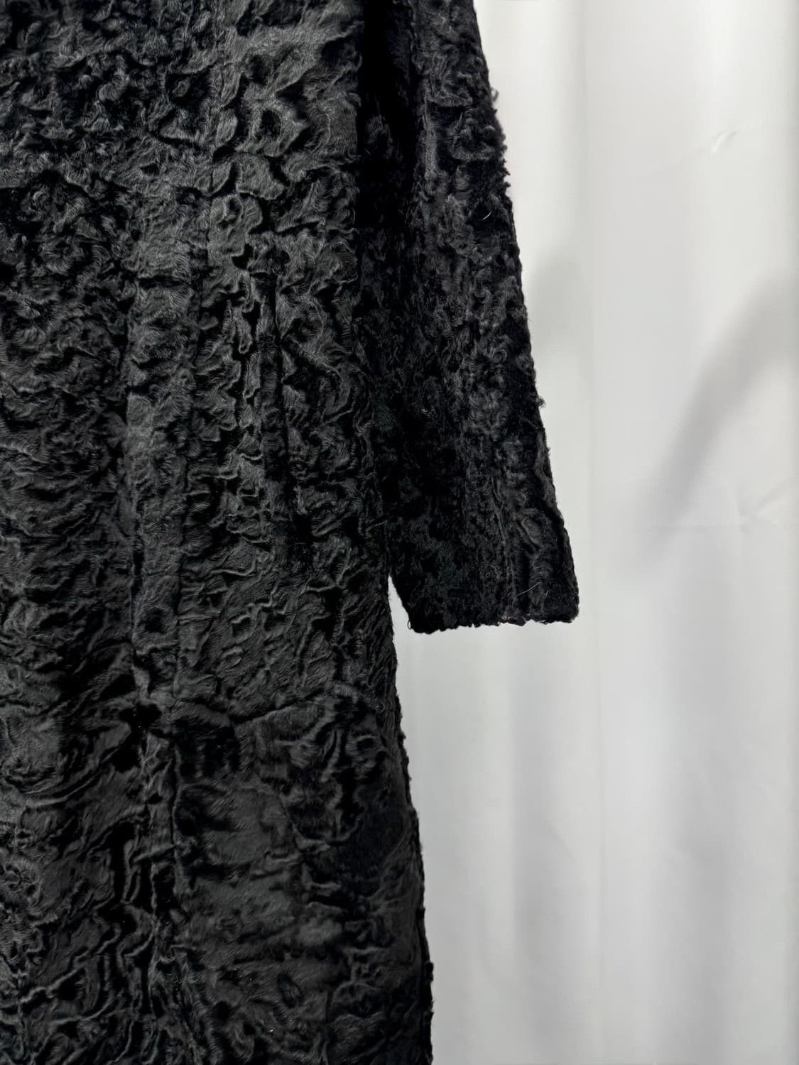 Vintage Vintage Bronze Fur Velvet Coat Size M / US 6-8 / IT 42-44 - 4 Thumbnail