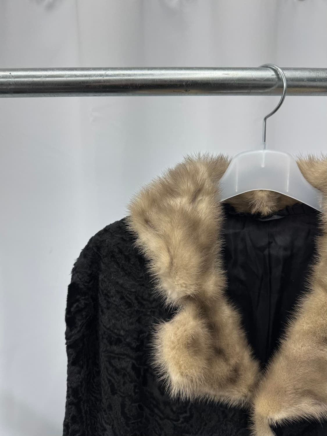 Vintage Vintage Bronze Fur Velvet Coat Size M / US 6-8 / IT 42-44 - 3 Thumbnail