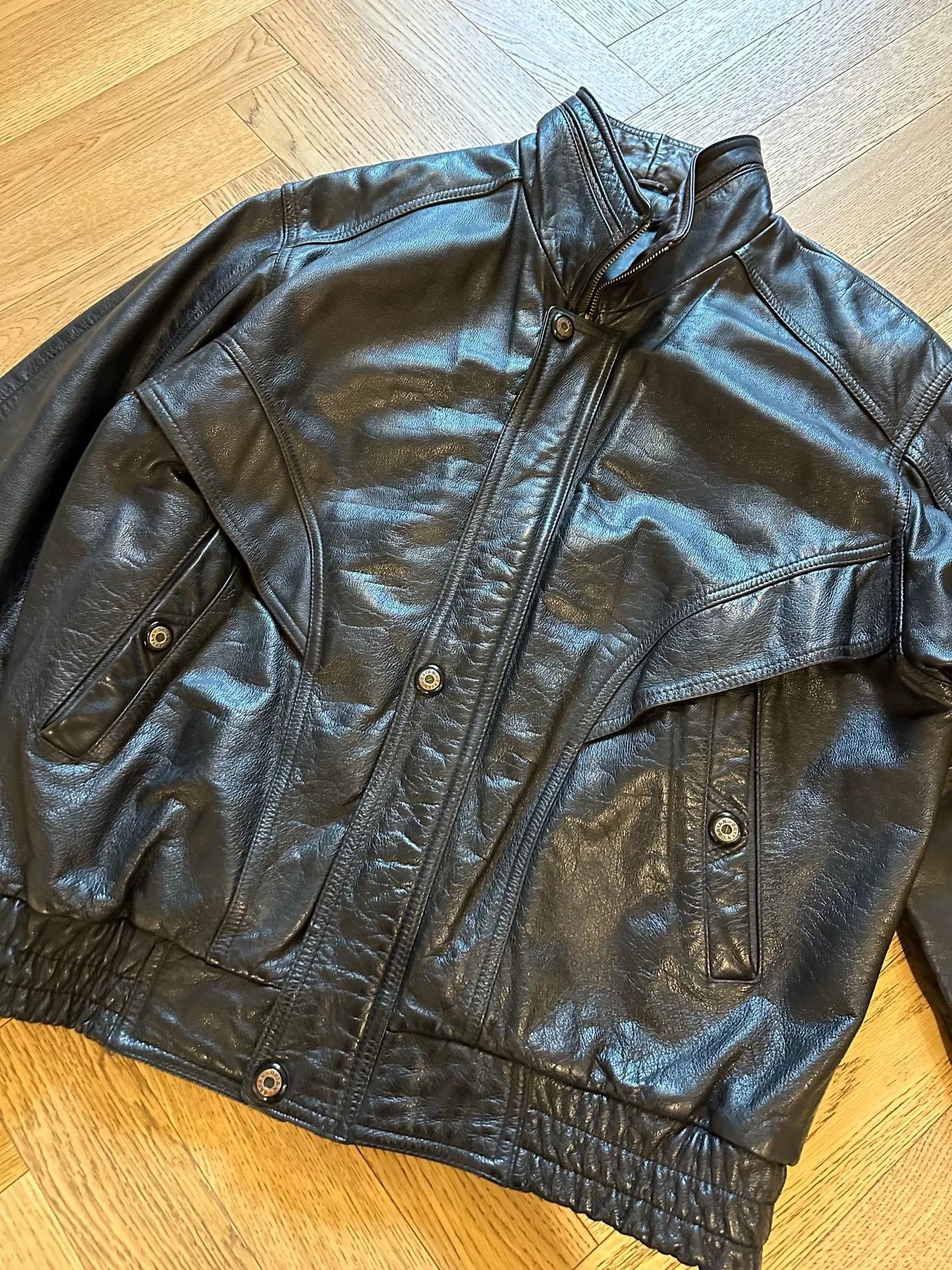 Vintage Vintage A2 Cowhide Motorcycle Jacket Size US M / EU 48-50 / 2 - 2 Thumbnail