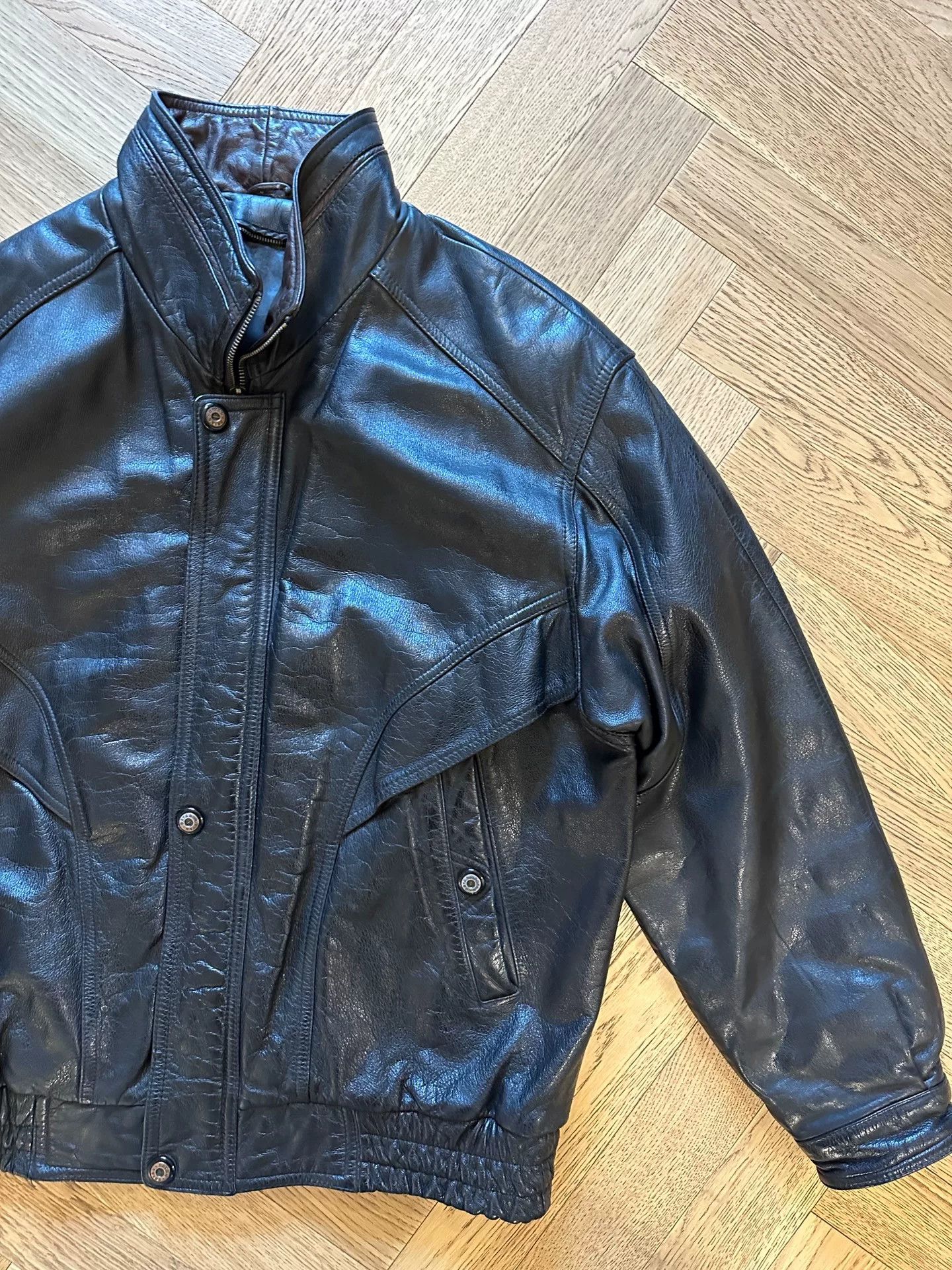 Vintage Vintage A2 Cowhide Motorcycle Jacket Size US M / EU 48-50 / 2 - 4 Thumbnail