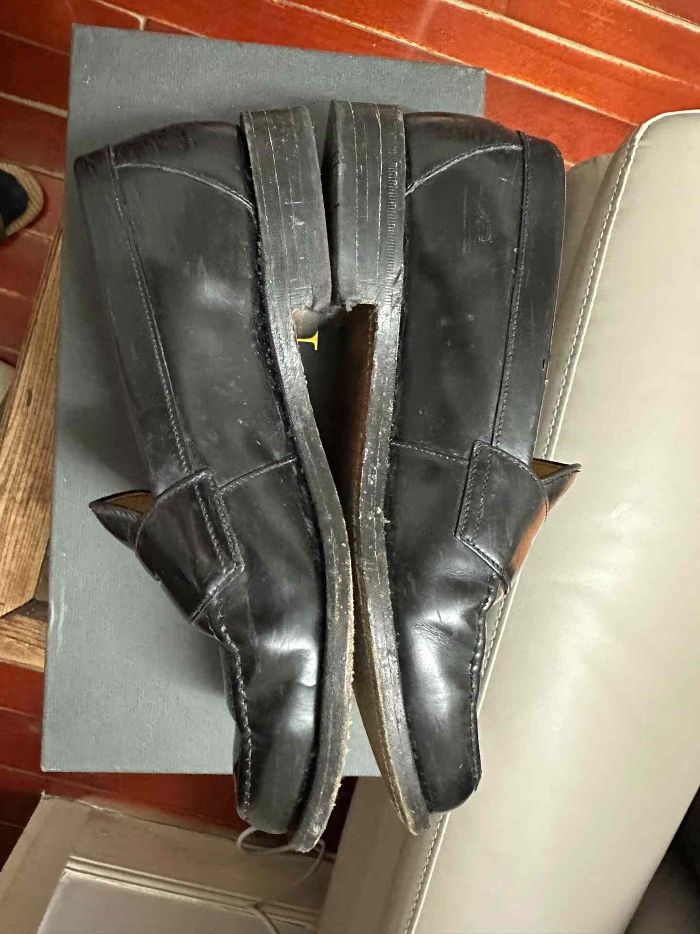 Other UK LOCK Loafers Size 7F/40 Size US 9 / EU 42 - 9 Thumbnail