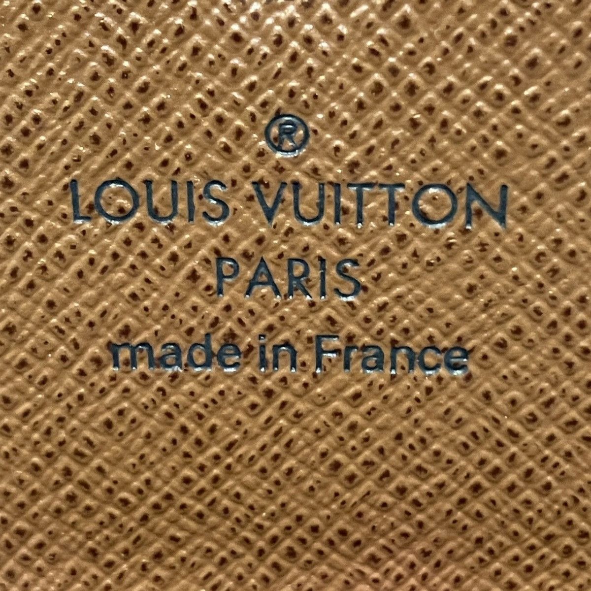 Louis Vuitton Louis Vuitton Louis Vuitton Multicles 6 Monogram Key Case Textile Key case M62630 DUTY FREE for USA Size ONE SIZE - 4 Thumbnail