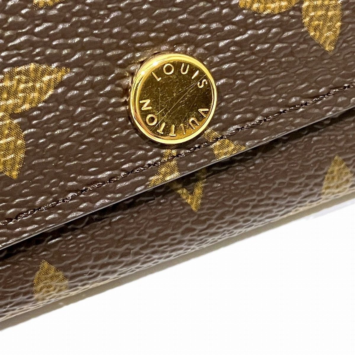 Louis Vuitton Louis Vuitton Louis Vuitton Multicles 6 Monogram Key Case Textile Key case M62630 DUTY FREE for USA Size ONE SIZE - 9 Thumbnail