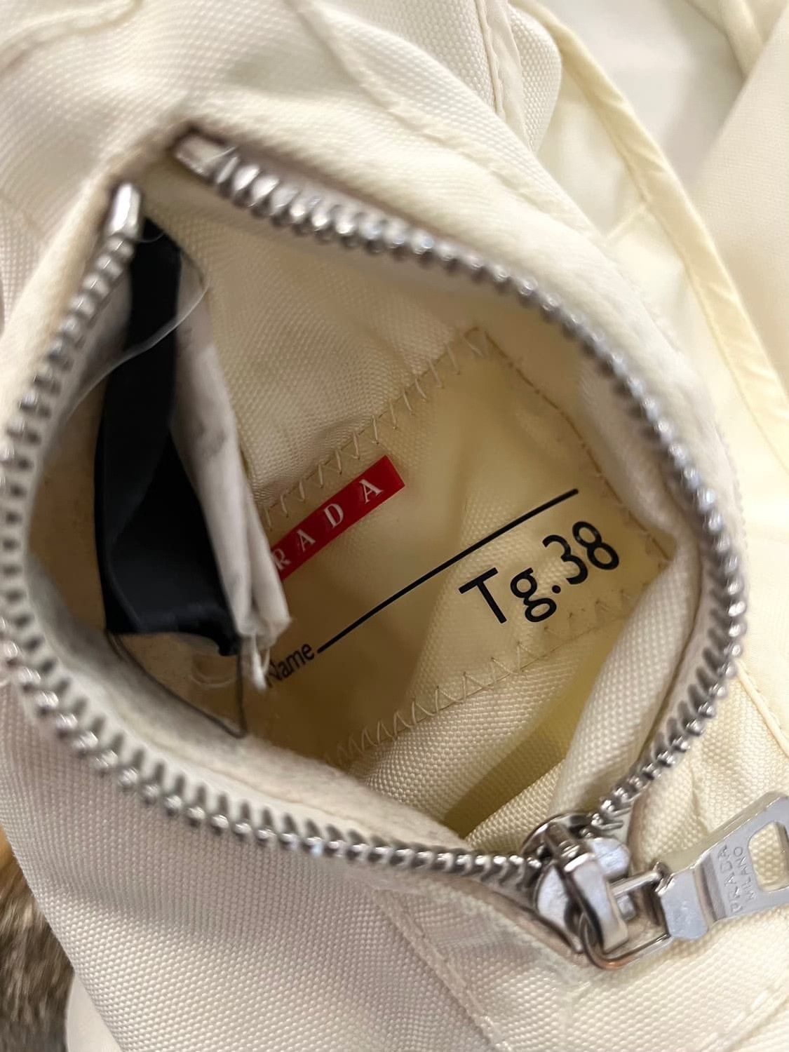 Prada Prada Sport Vintage Puffer Jacket Size US M / EU 48-50 / 2 - 4 Thumbnail