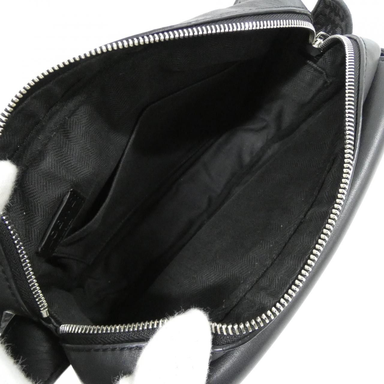 Loewe Loewe Loewe Military Messenger Bag Calf Shoulder Bag Leather Shoulder Bag B553A72X21 DUTY FREE for USA Size ONE SIZE - 10 Thumbnail