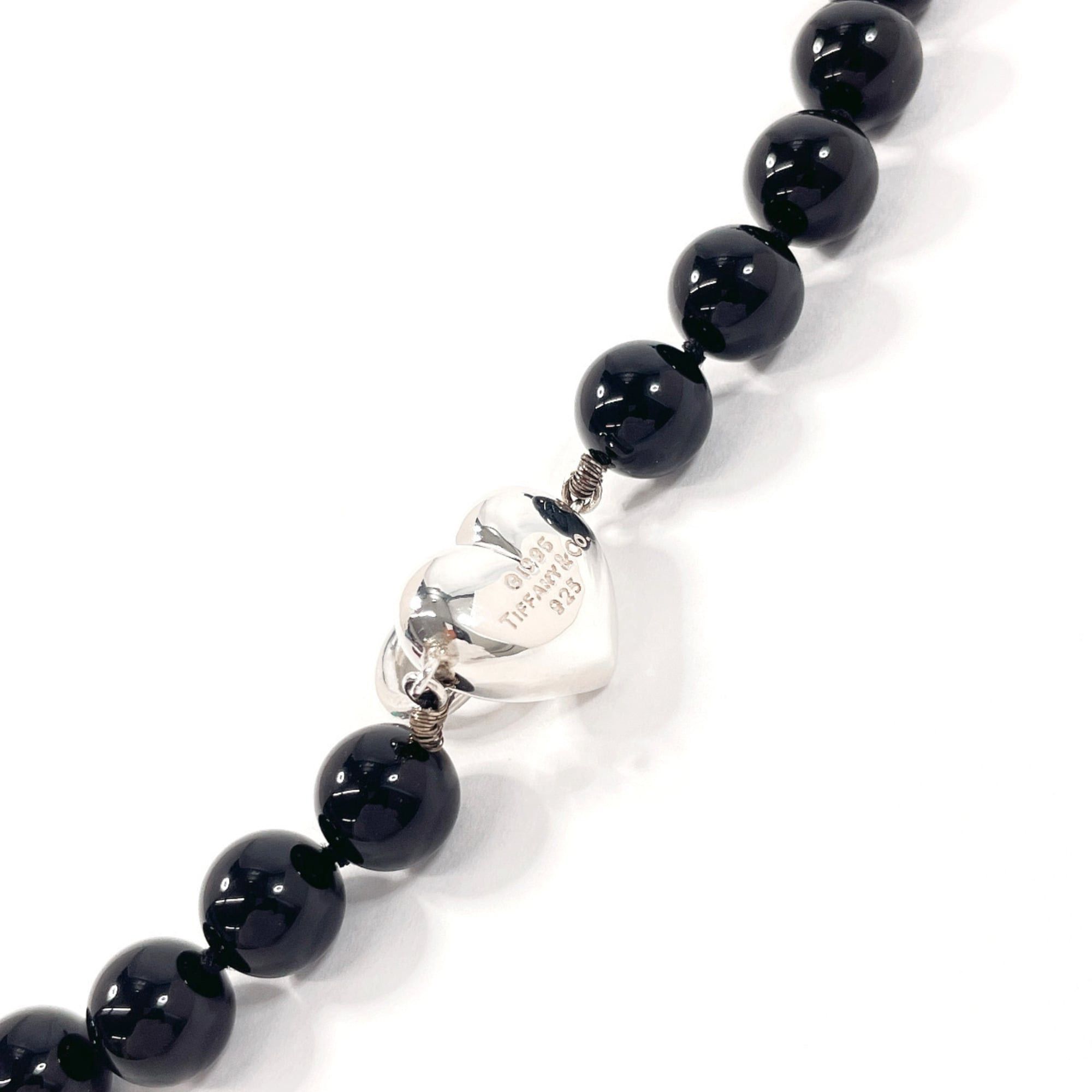 Tiffany & Co. TIFFANY & Co. Tiffany Heart Knock Bracelet, Silver 925/Onyx, Black, Women's Size ONE SIZE - 4 Thumbnail