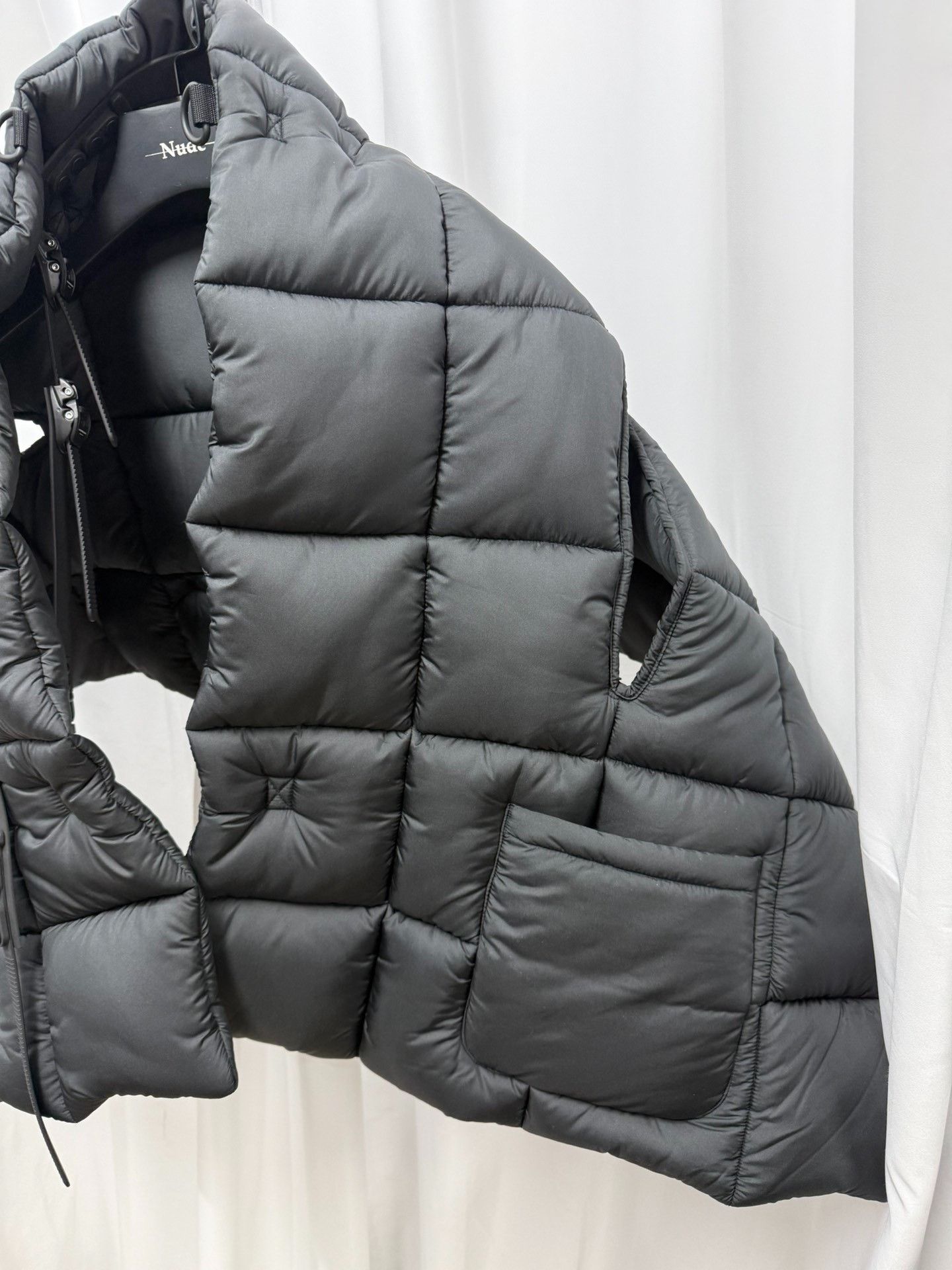 Junya Watanabe Junya Watanabe CDG x Innerraum Utility Cape Size US M / EU 48-50 / 2 - 3 Thumbnail