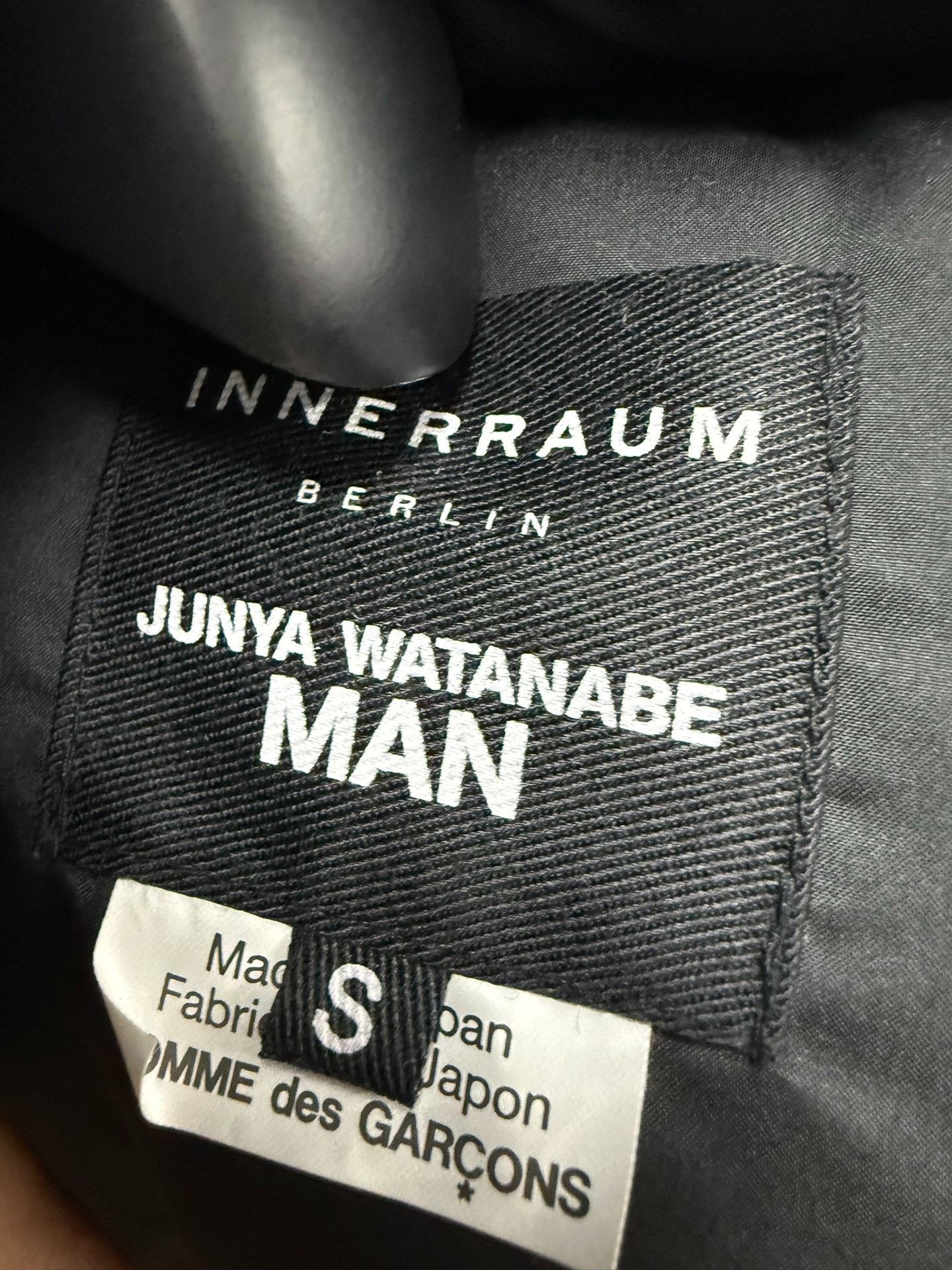 Junya Watanabe Junya Watanabe CDG x Innerraum Utility Cape Size US M / EU 48-50 / 2 - 6 Thumbnail
