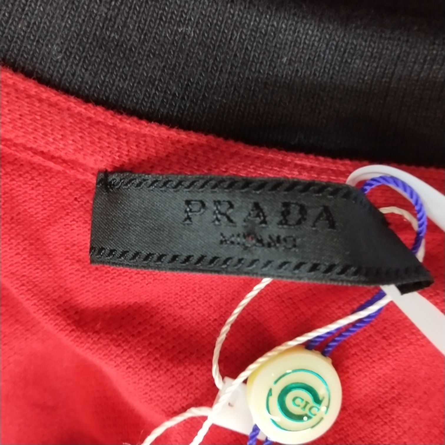 Prada Prada Men's Red Contrast Collar Polo M Size US M / EU 48-50 / 2 - 10 Thumbnail