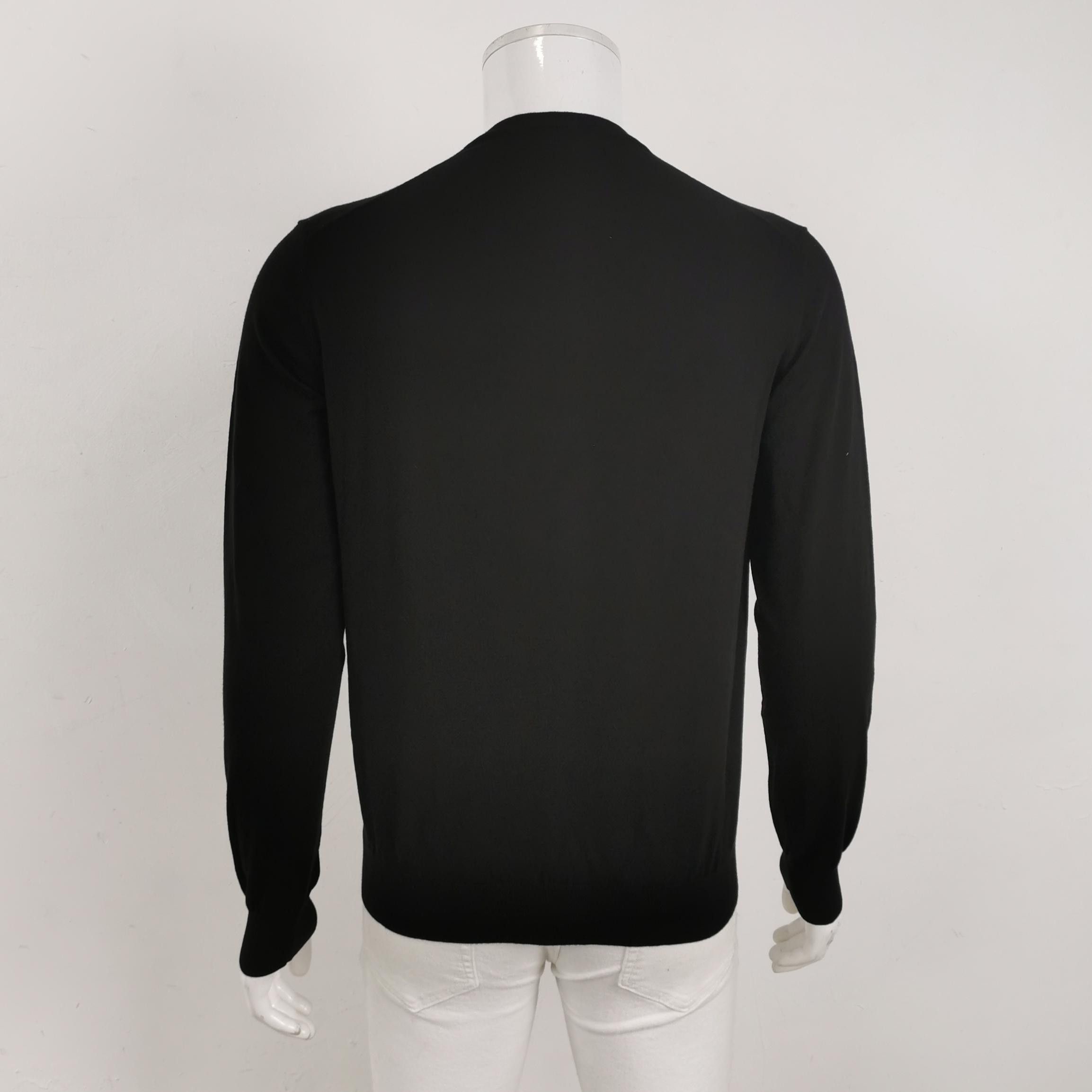 Prada Prada L Cotton Solid Round Neck Knit Shirt Size US XXL / EU 58 / 5 - 17 Thumbnail