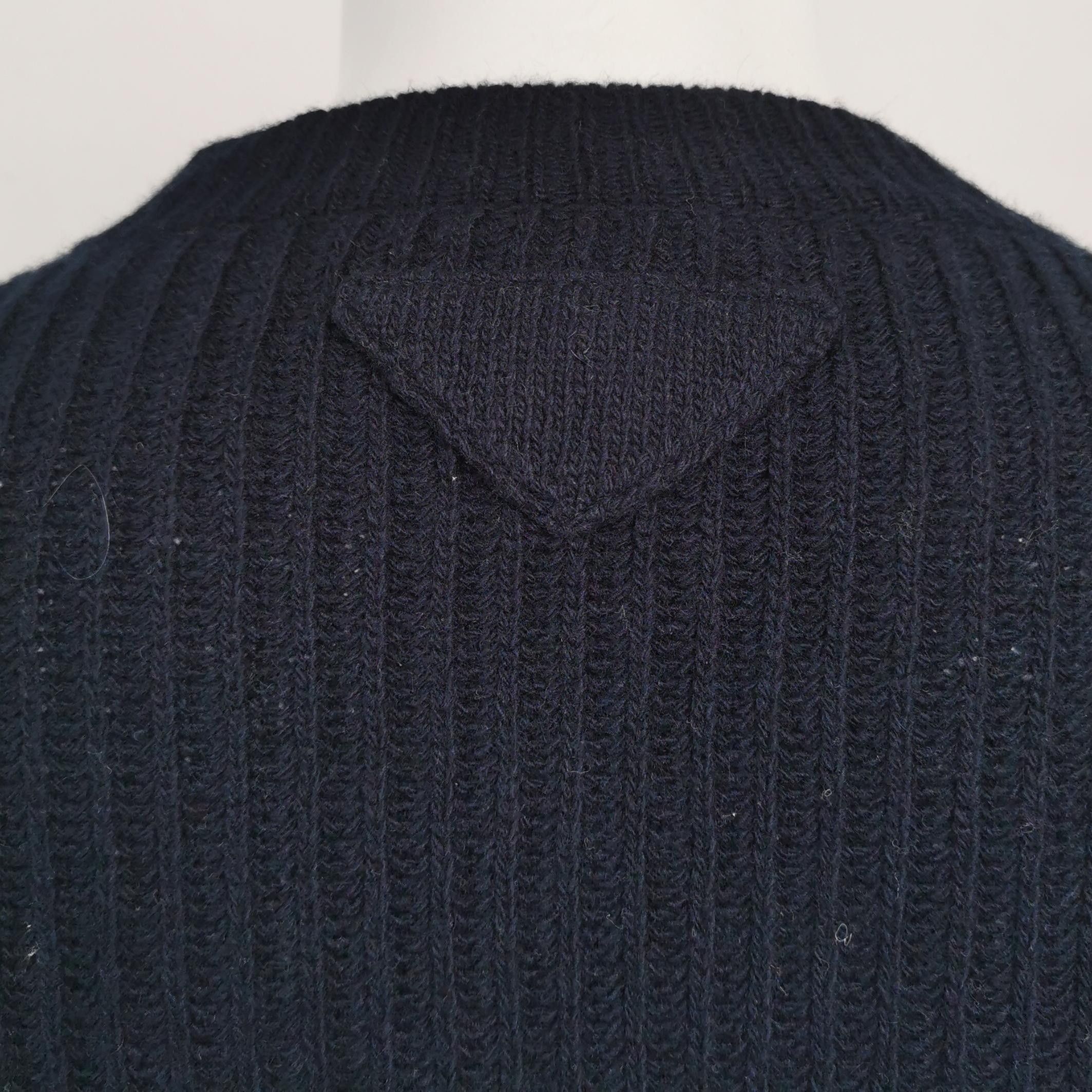 Prada Prada Wool Cashmere Long Sleeve Button Cardigan L Size US S / EU 44-46 / 1 - 21 Thumbnail