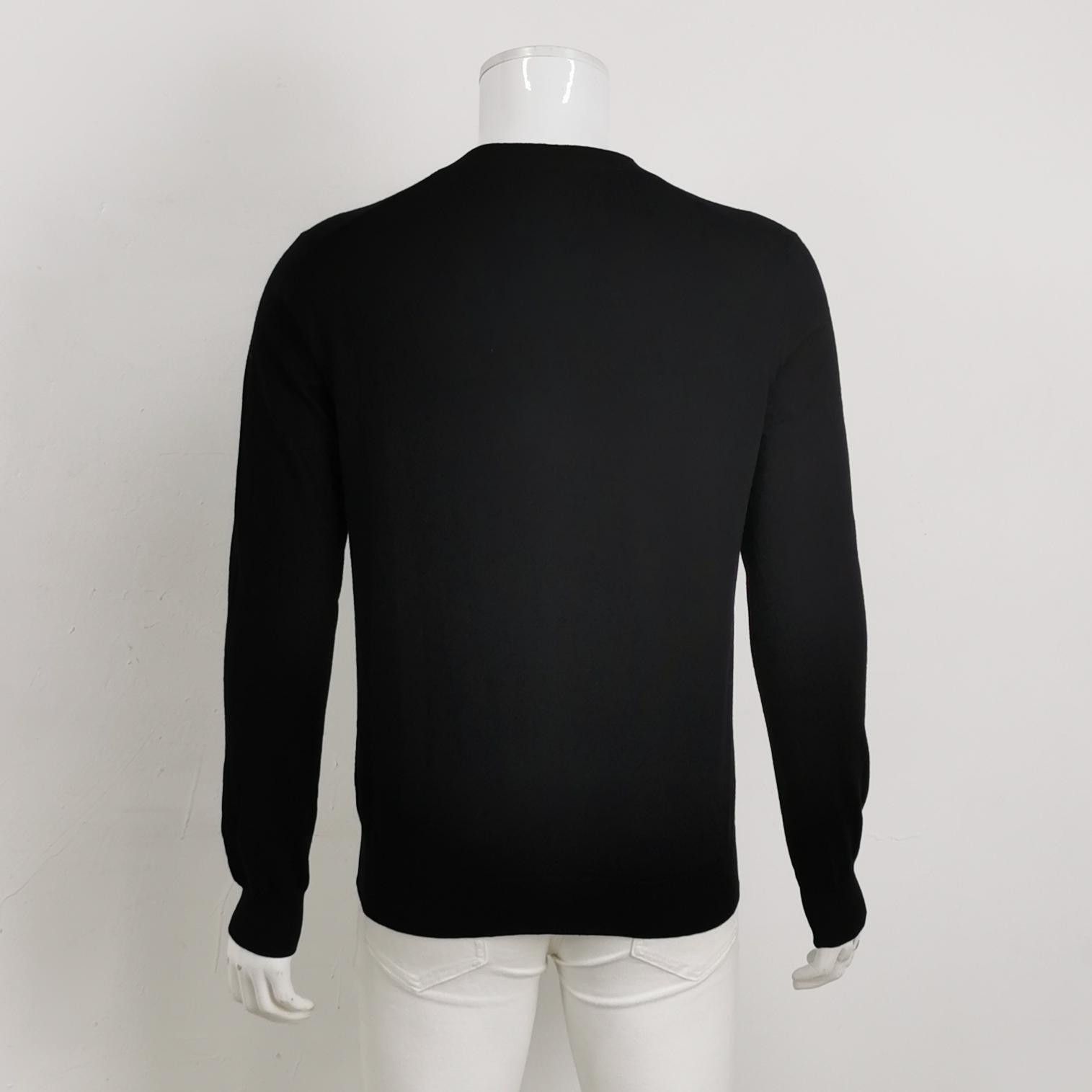 Prada Prada Wool V-Neck Long-Sleeve Sweater L Size US L / EU 52-54 / 3 - 17 Thumbnail