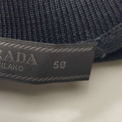 Prada Prada Wool V-Neck Long-Sleeve Sweater L Size US L / EU 52-54 / 3 - 9 Thumbnail