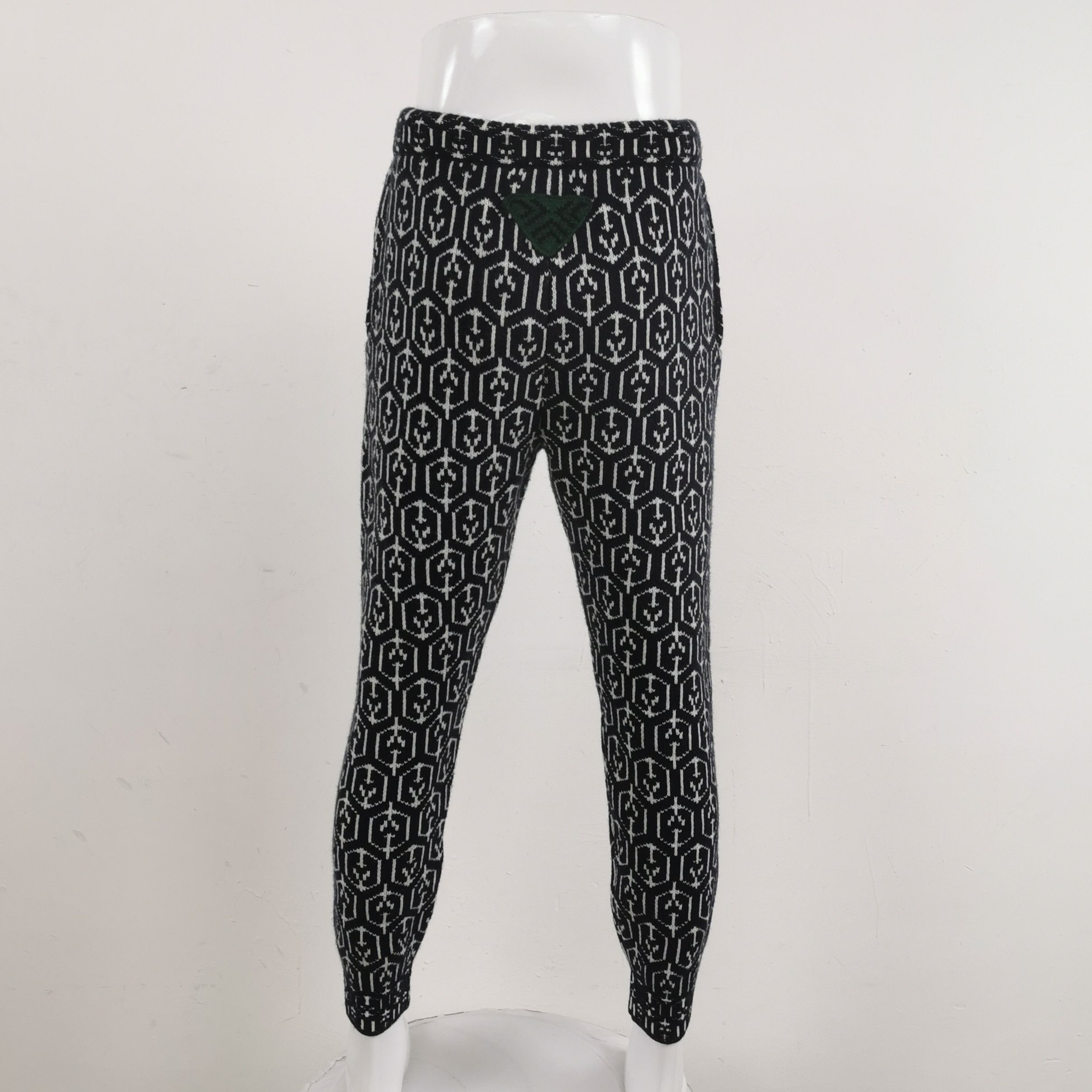 Prada Prada M Black Geometric Knit Pants Size US 34 / EU 50 - 3 Thumbnail