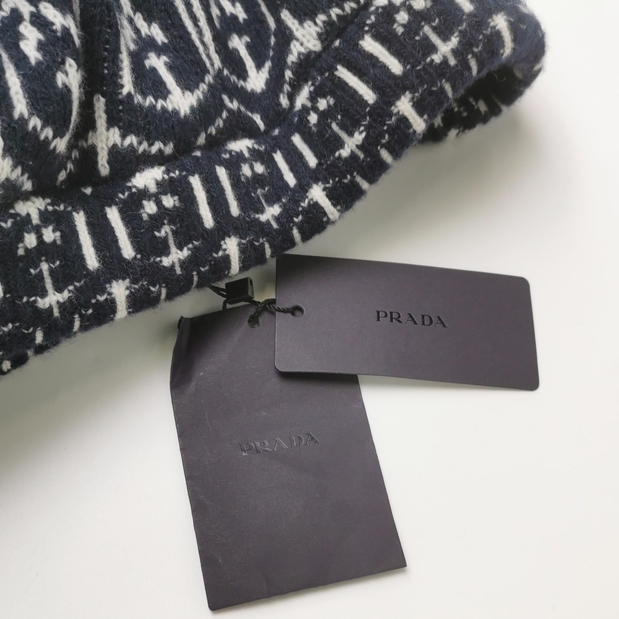 Prada Prada M Black Geometric Knit Pants Size US 34 / EU 50 - 8 Thumbnail