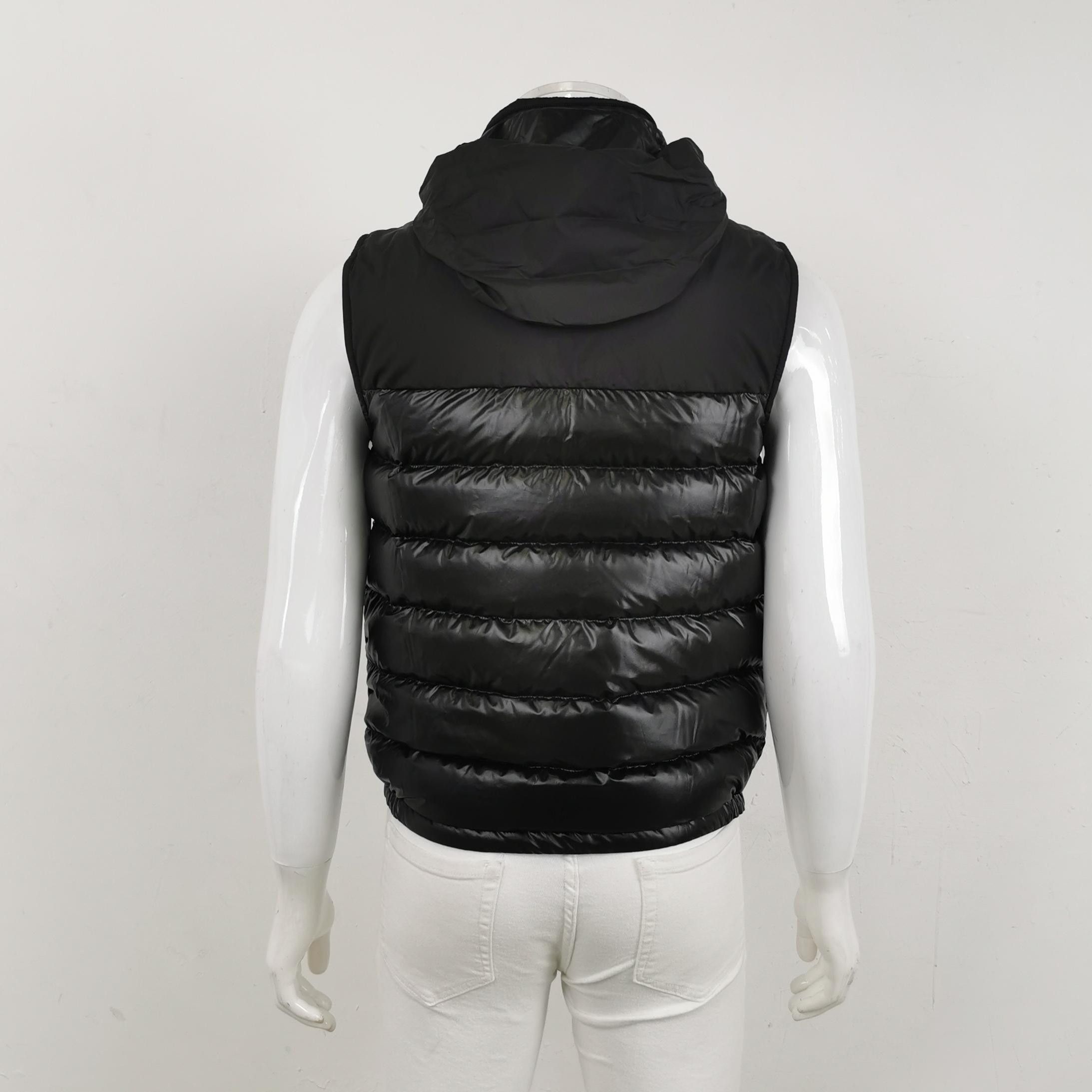 Moncler Moncler Cerces Quilted Hooded Down Vest S Size US S / EU 44-46 / 1 - 4 Thumbnail