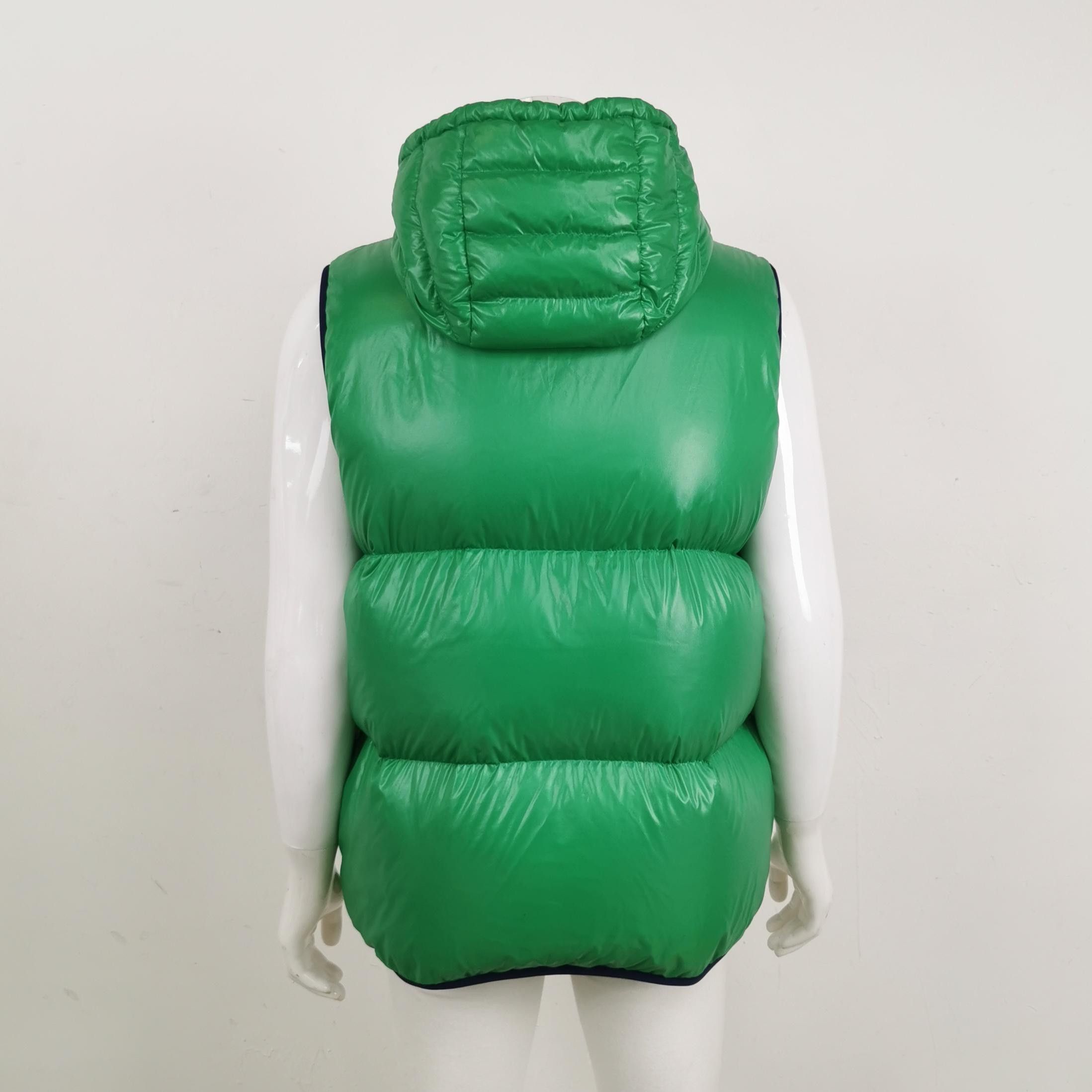 Moncler Moncler Logo Hooded Puffer Vest Size M Size US M / EU 48-50 / 2 - 3 Thumbnail